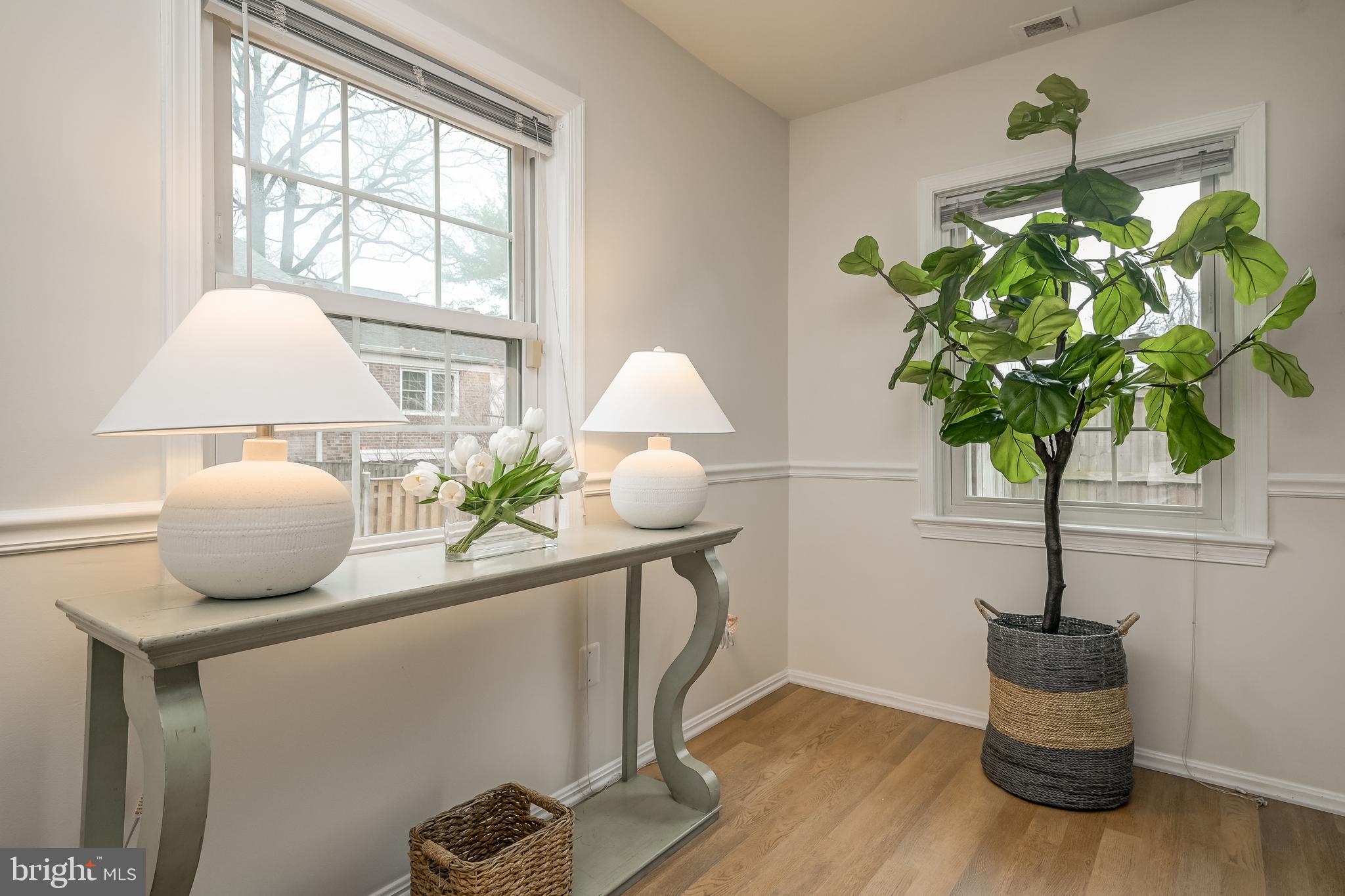 REGENT SQUARE - Residential