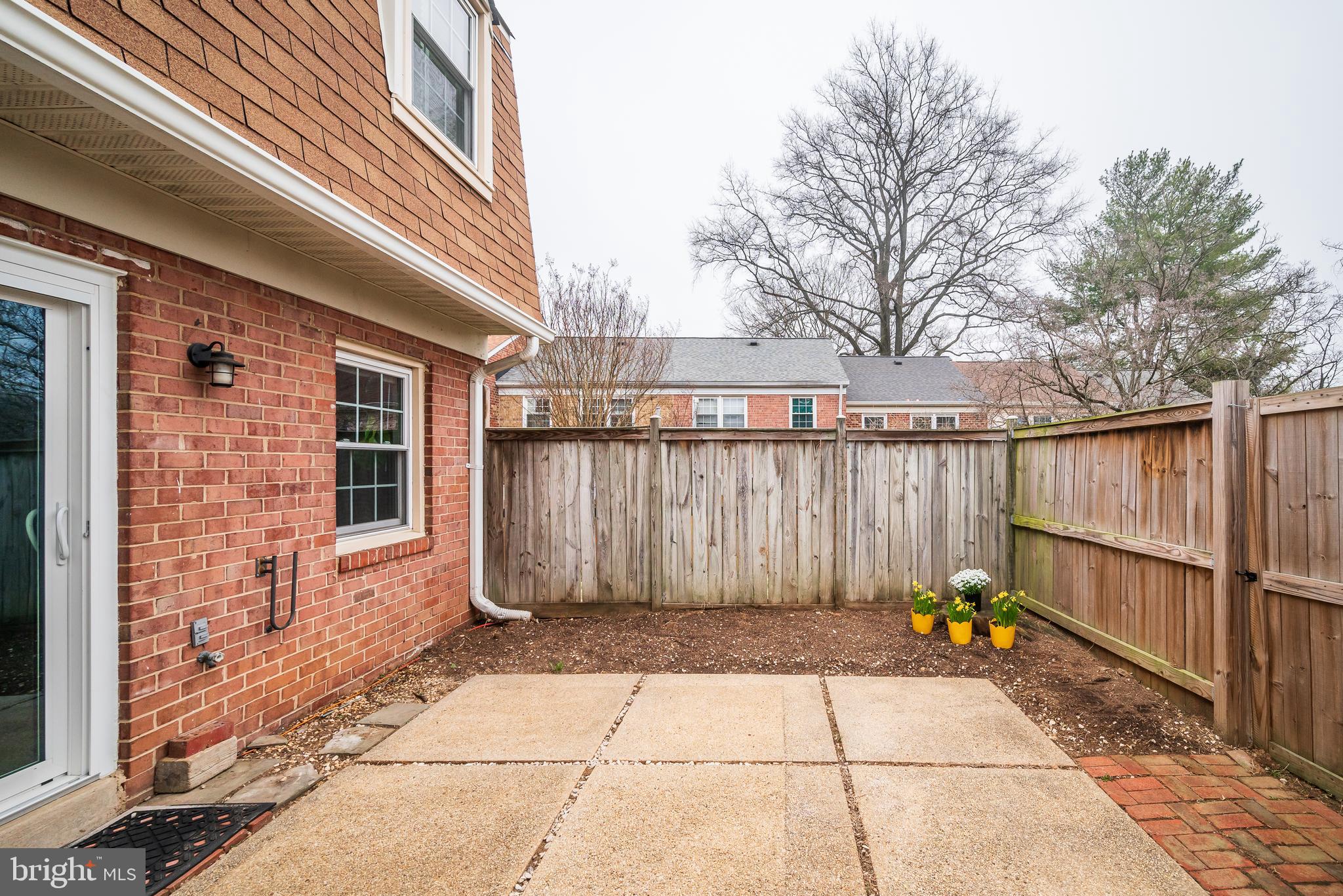 REGENT SQUARE - Residential