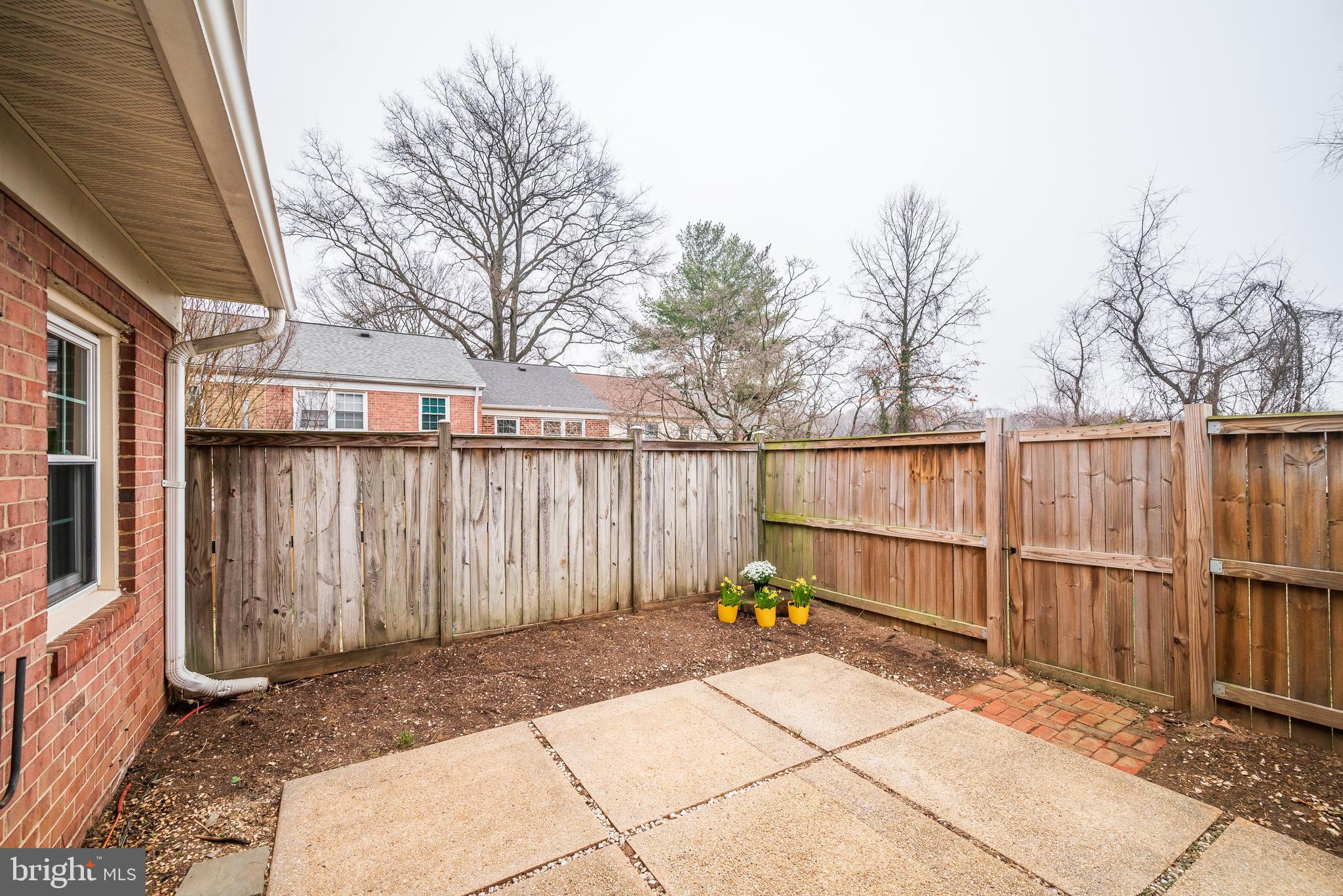 REGENT SQUARE - Residential