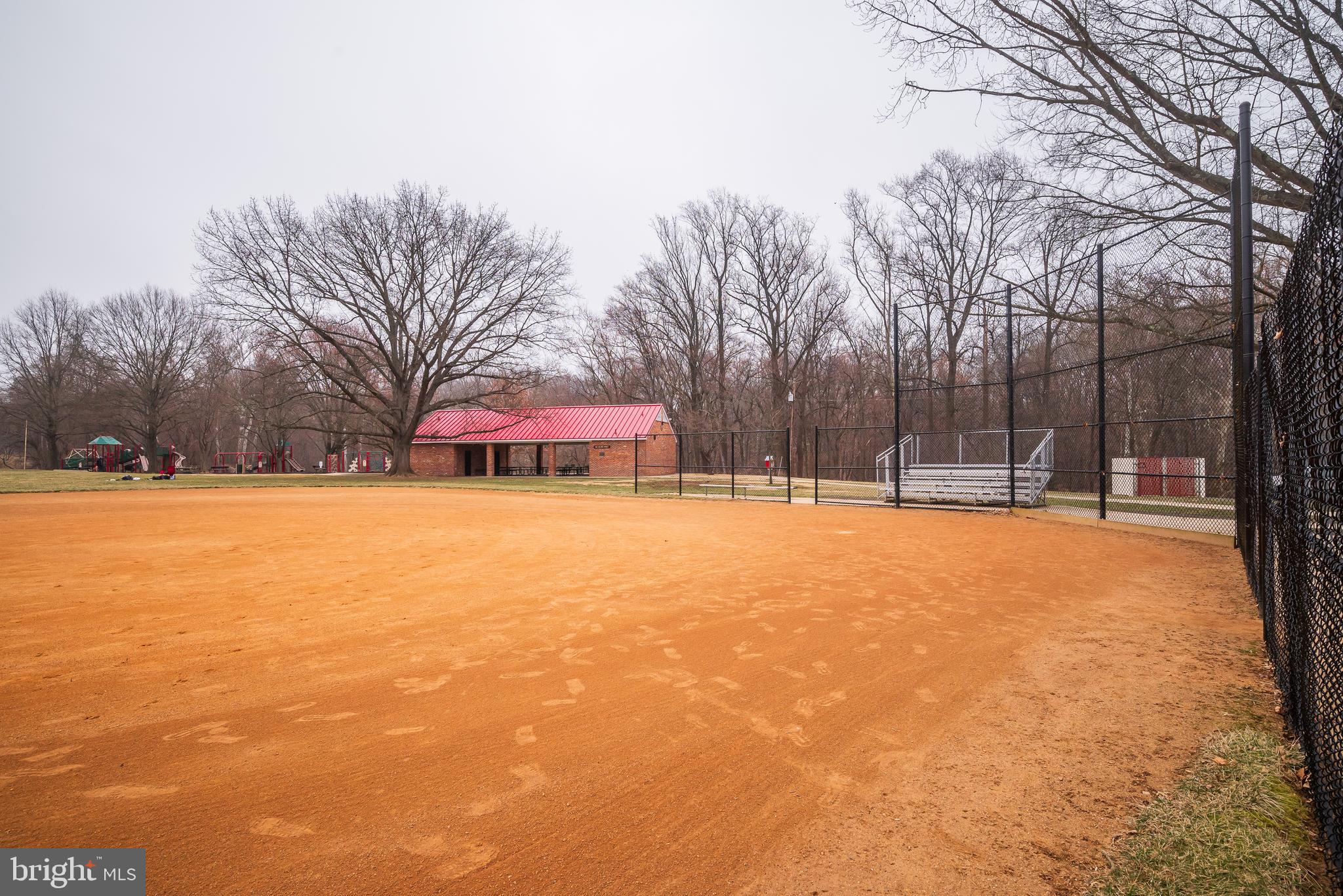 REGENT SQUARE - Residential