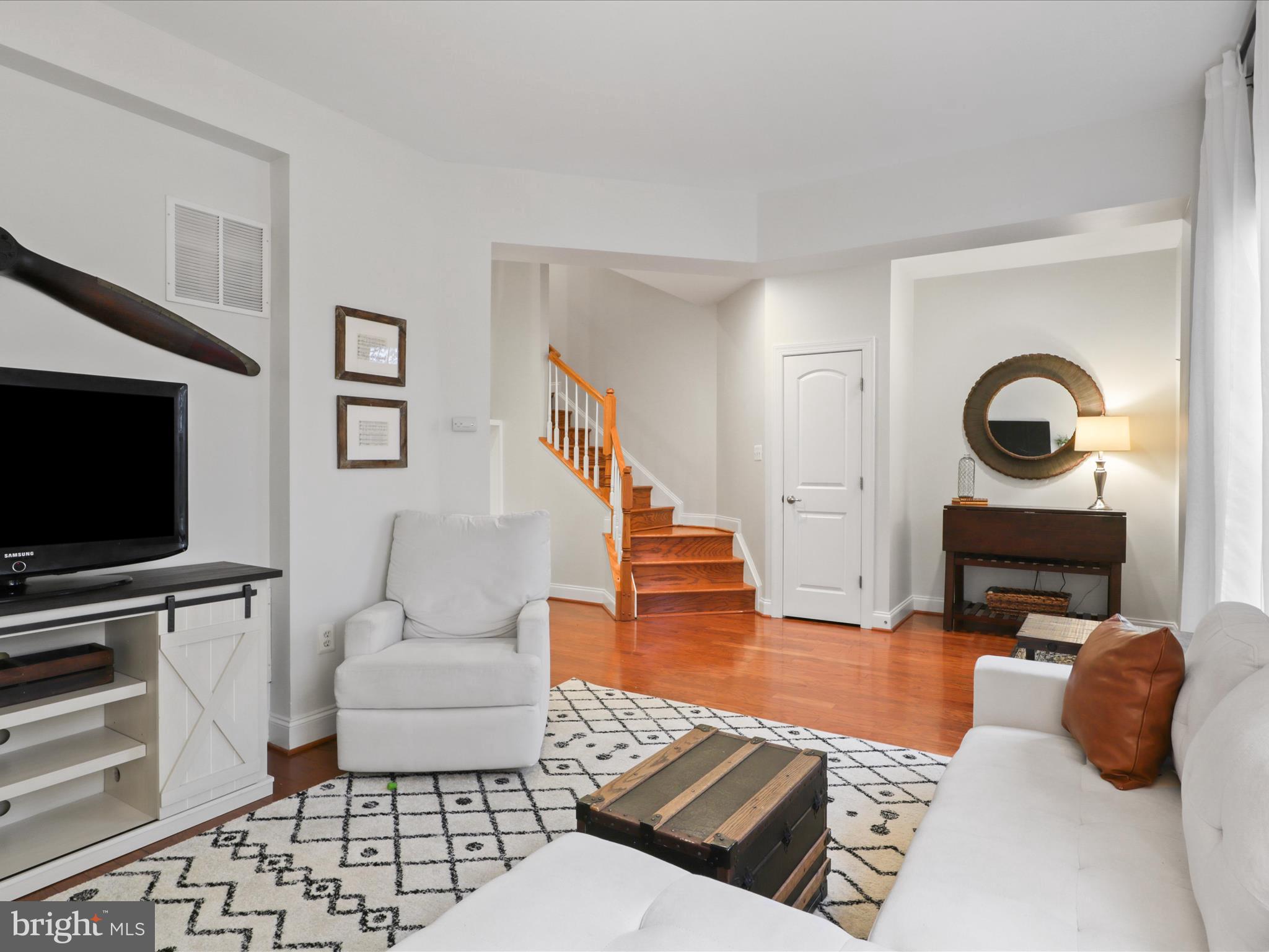 SOUTH MARKET - Residential