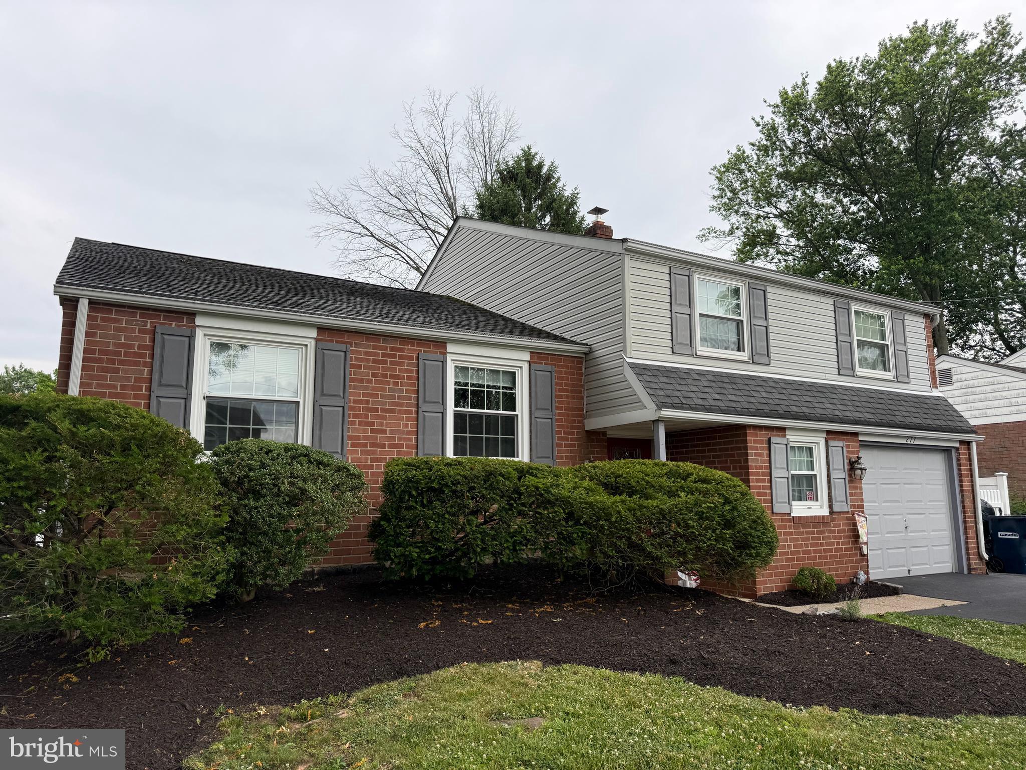 277 EDWARDS DRIVE