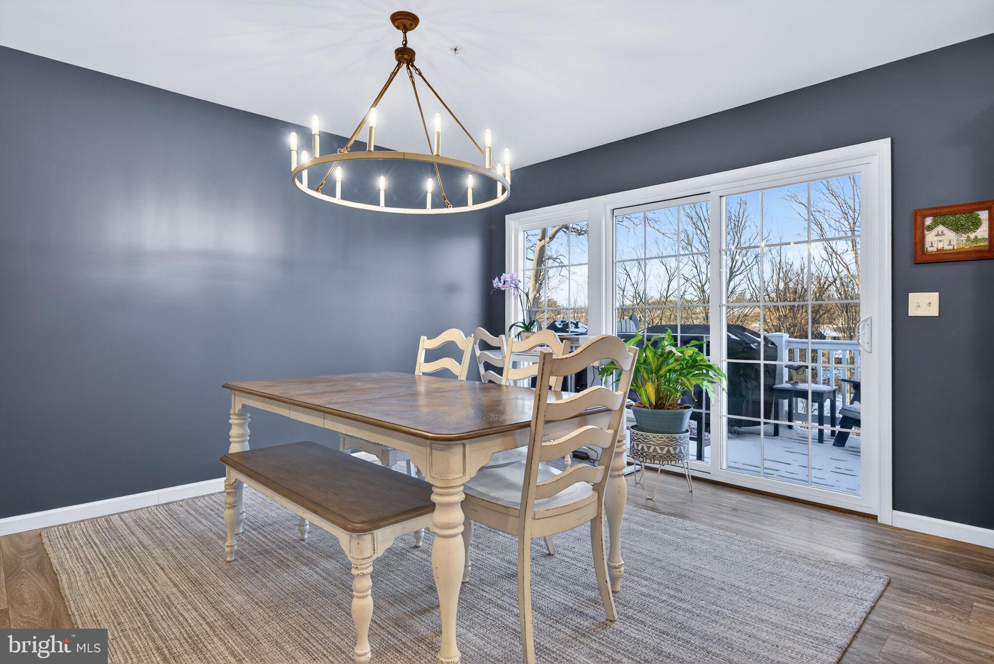 MAYAPPLE WOODS - Residential