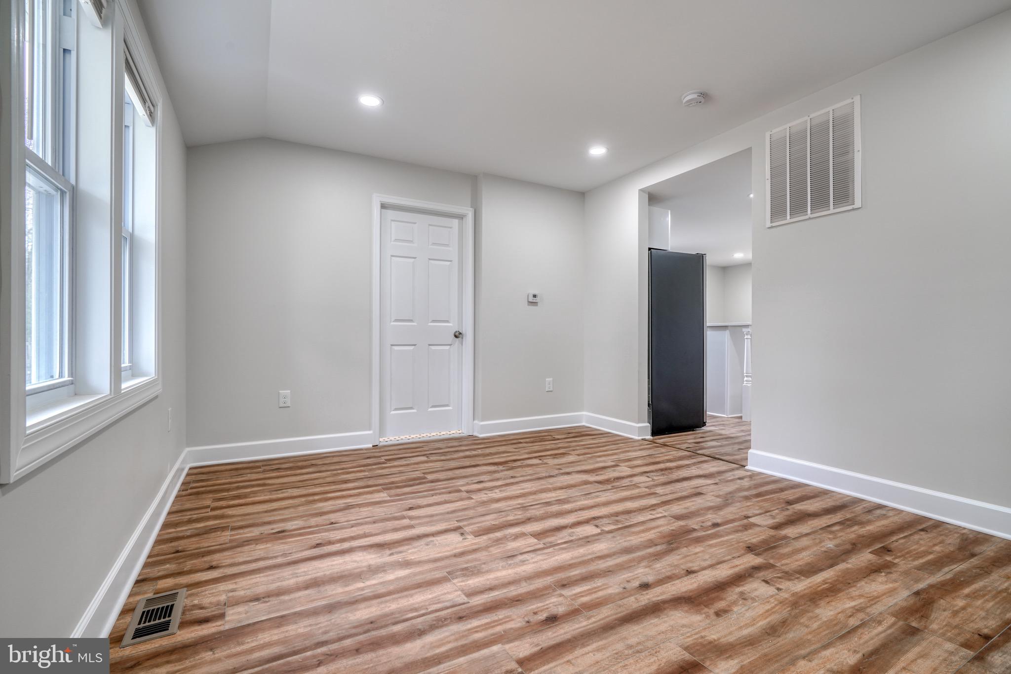 HICKORY - Residential Lease