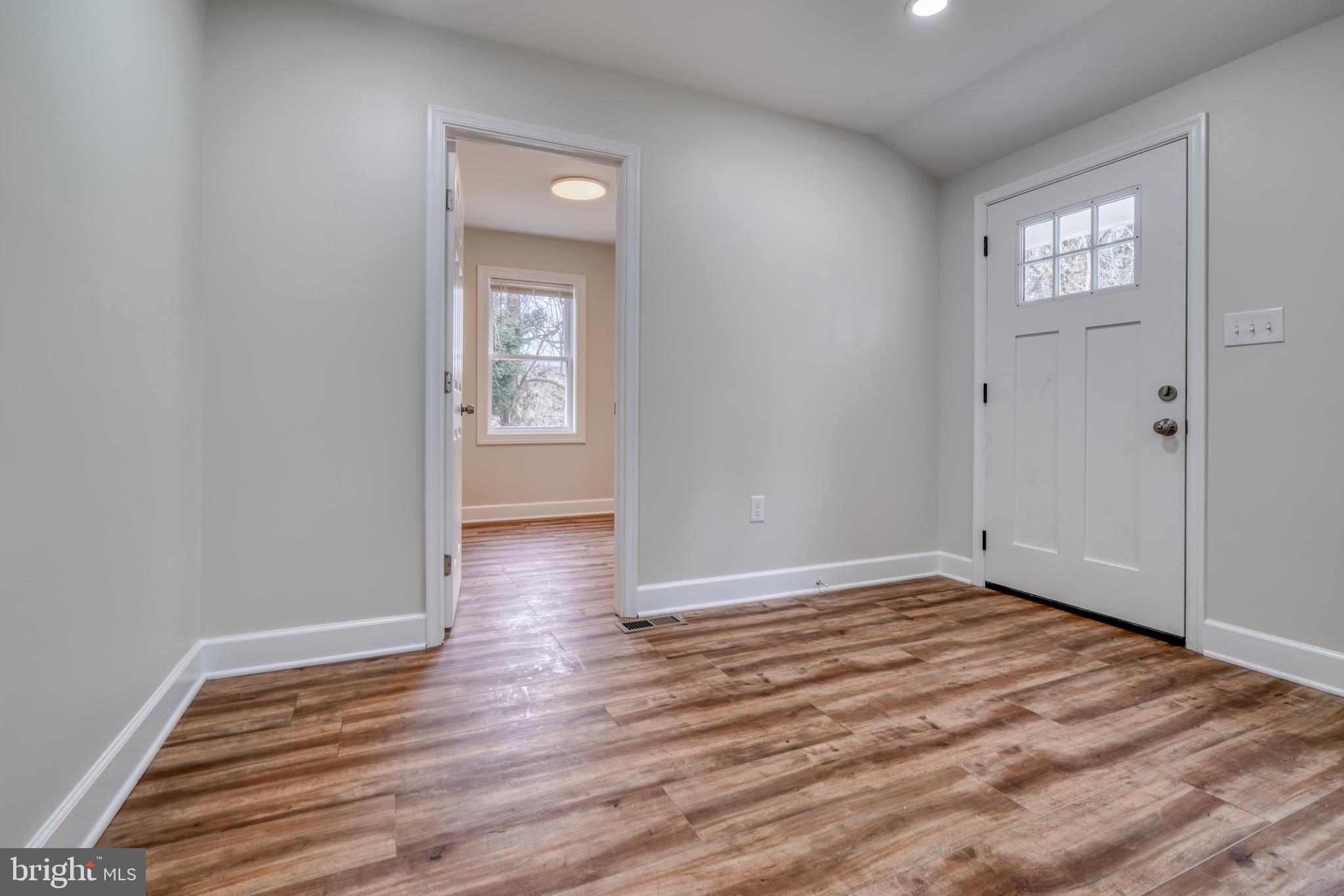 HICKORY - Residential Lease