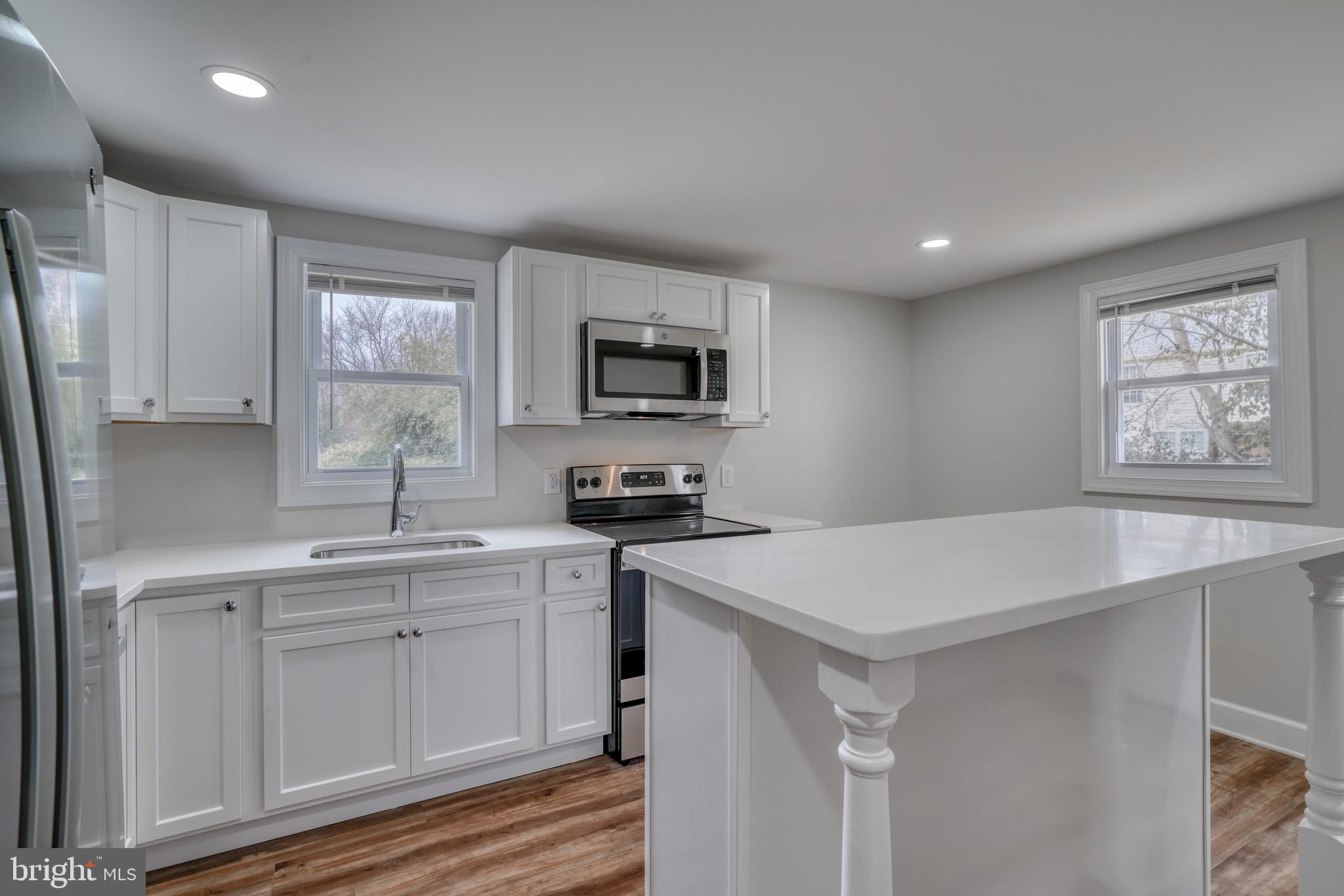 HICKORY - Residential Lease