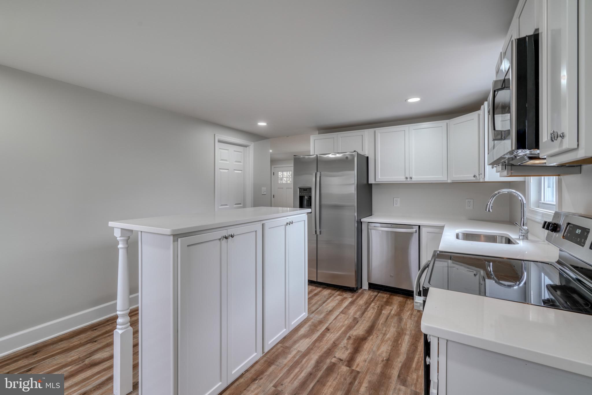 HICKORY - Residential Lease