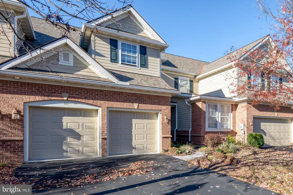 Photo of 66 Farmview Lane, LITITZ, PA 17543 (MLS # PALA2070358)