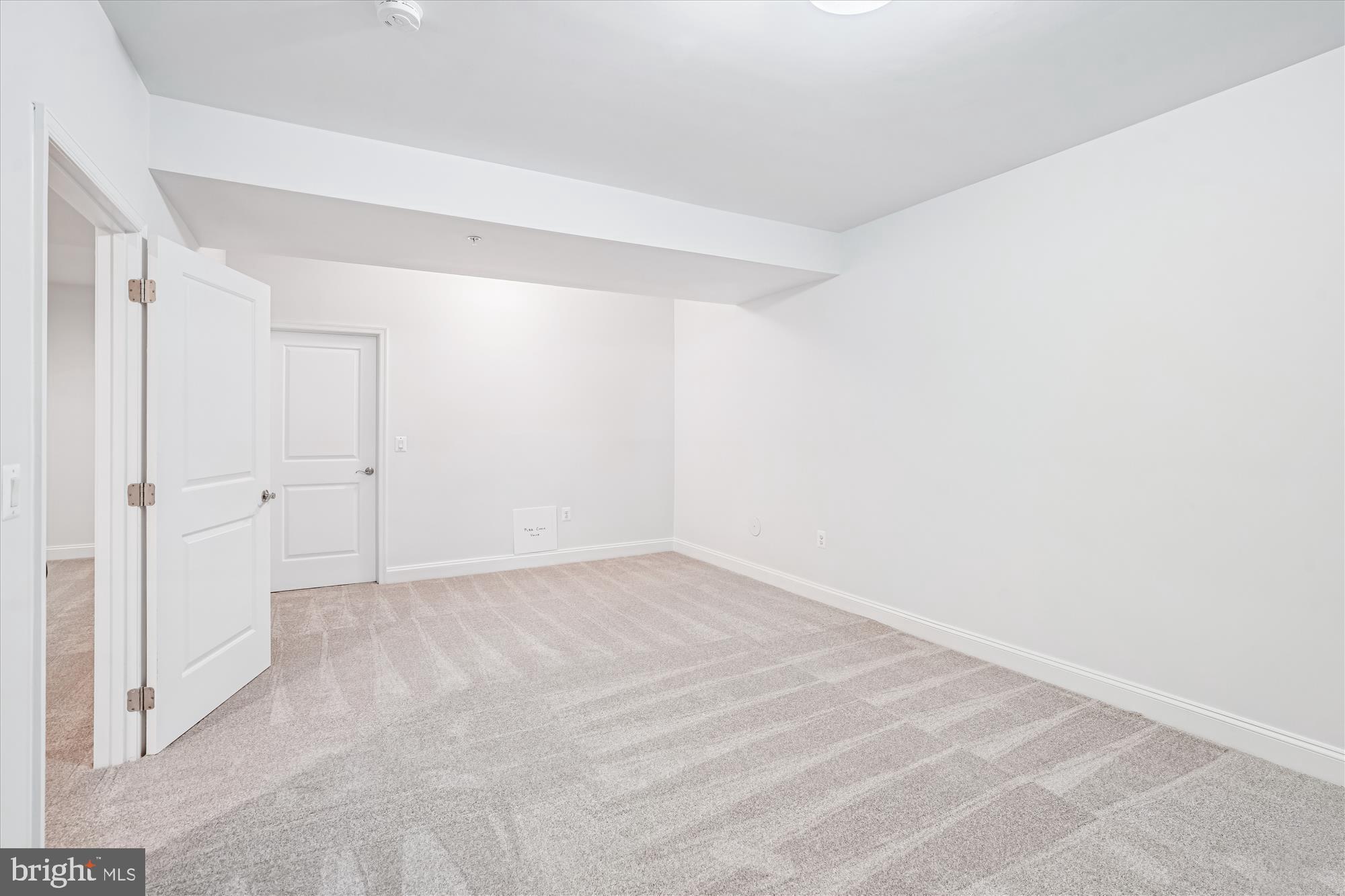 RIVERDALE HEIGHTS - Residential