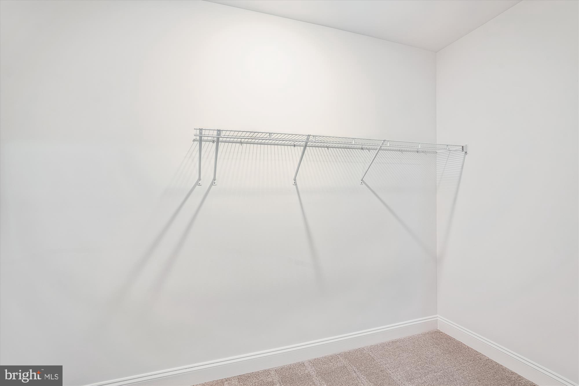 RIVERDALE HEIGHTS - Residential