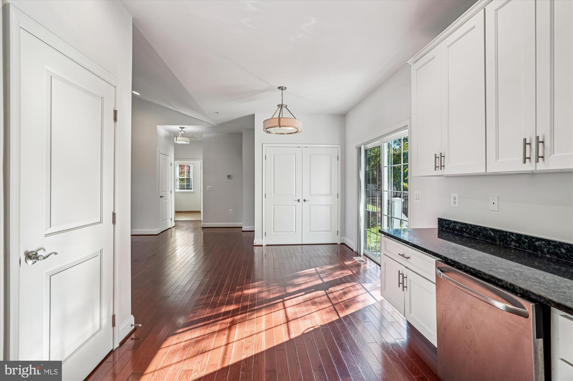 RIVERDALE HEIGHTS - Residential