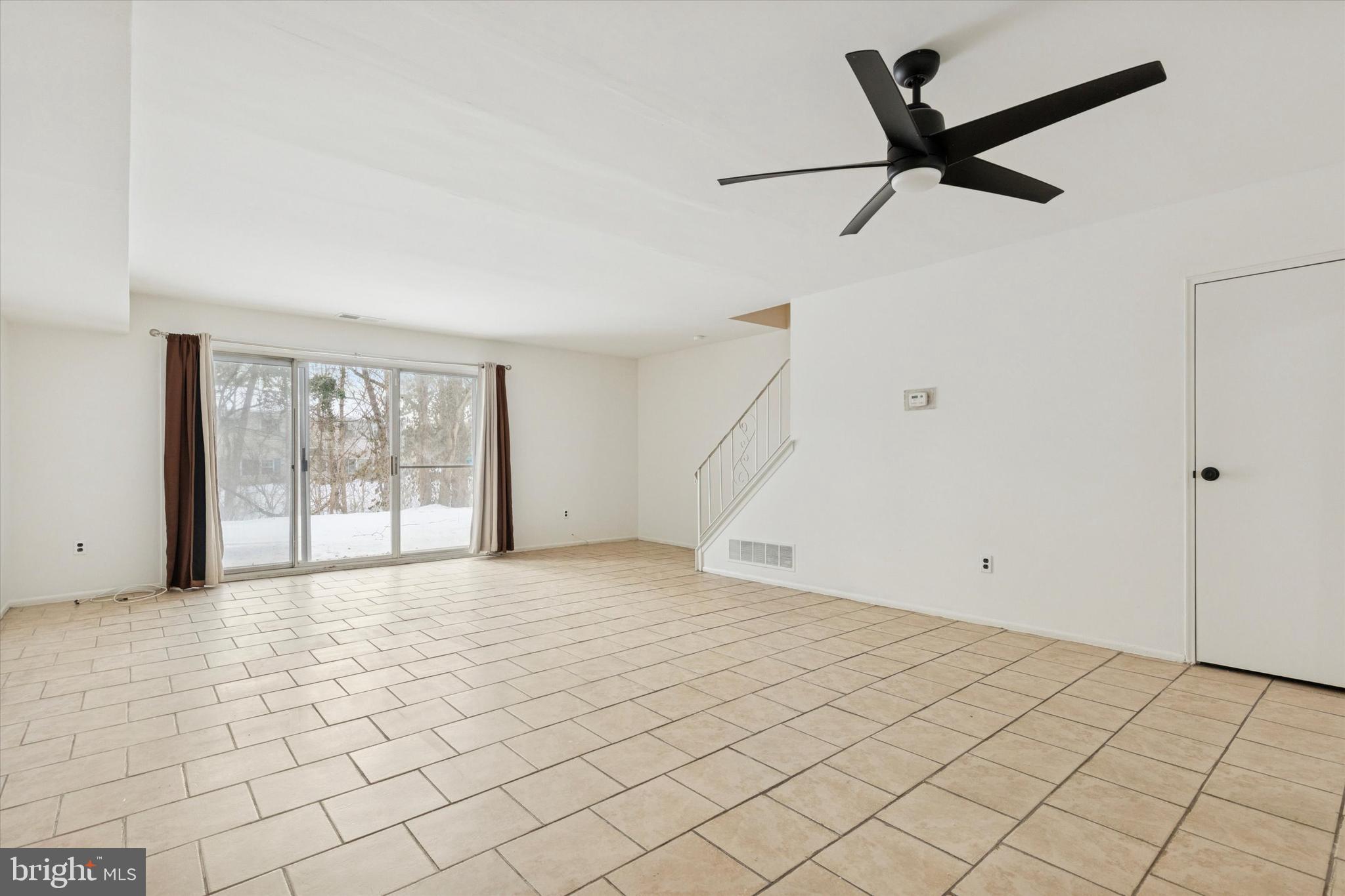 BUTLER PARK CONDO - Residential