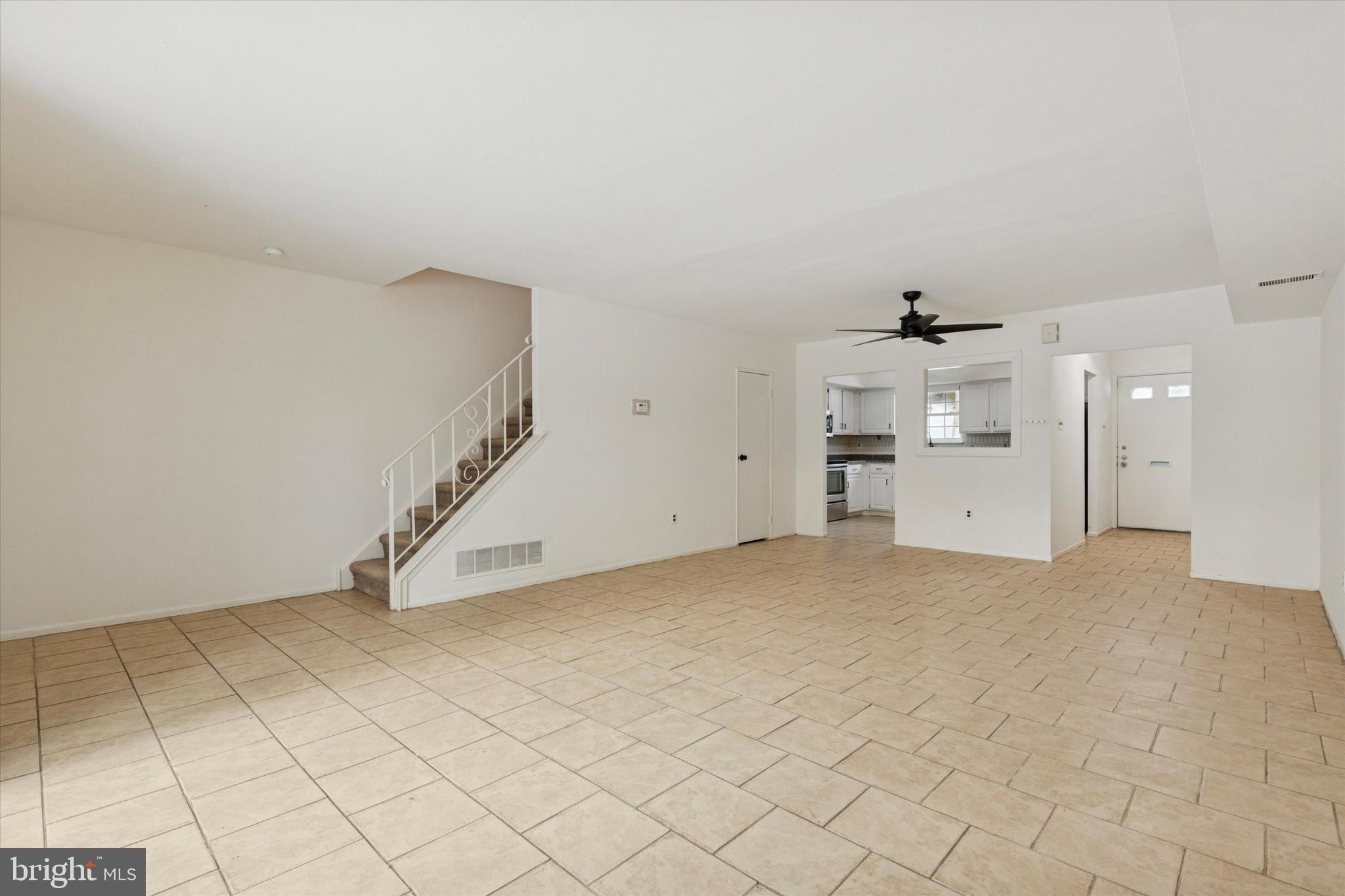 BUTLER PARK CONDO - Residential