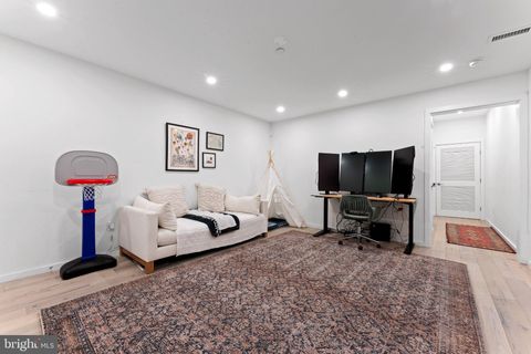 Tiny photo for 312 Poplar Street, PHILADELPHIA, PA 19123 (MLS # PAPH2622702)