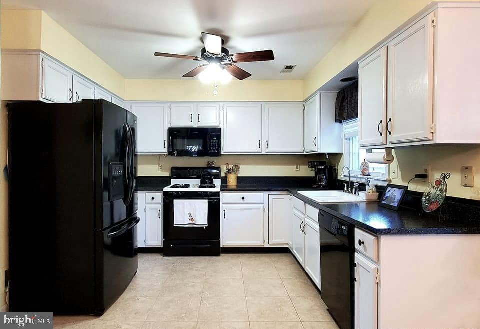 BRIERHILL ESTATES - Residential