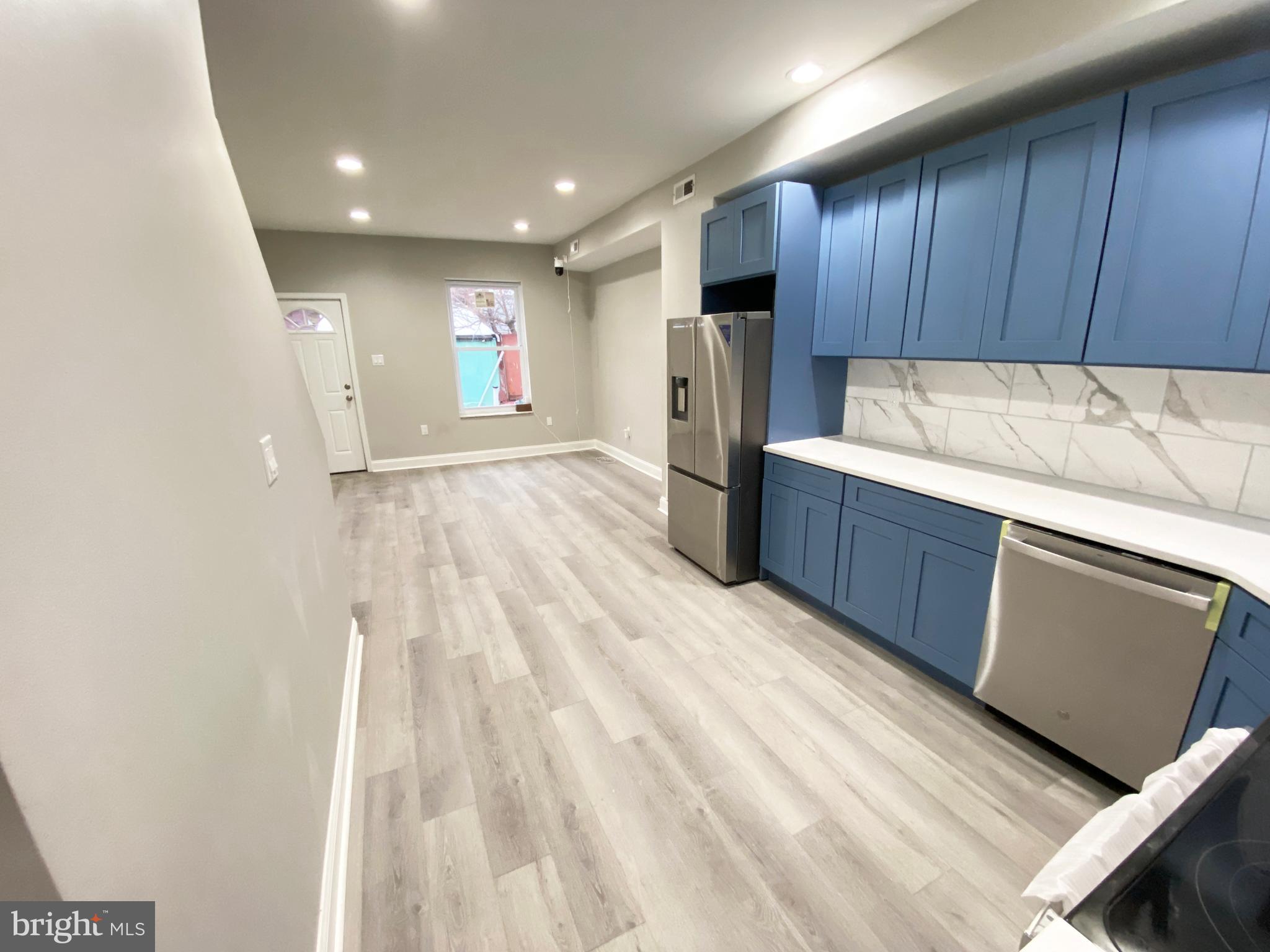 KENSINGTON - Residential