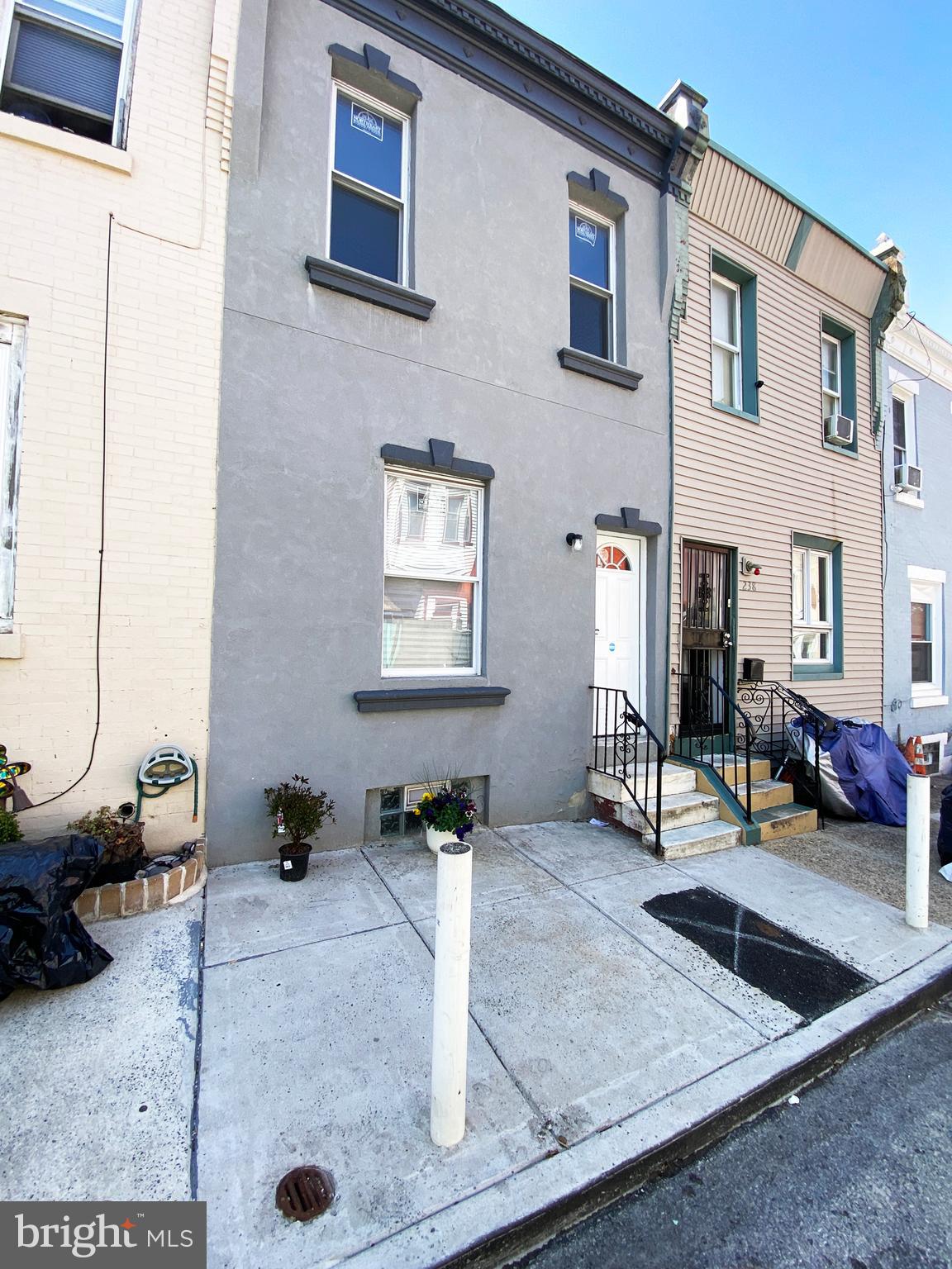 KENSINGTON - Residential