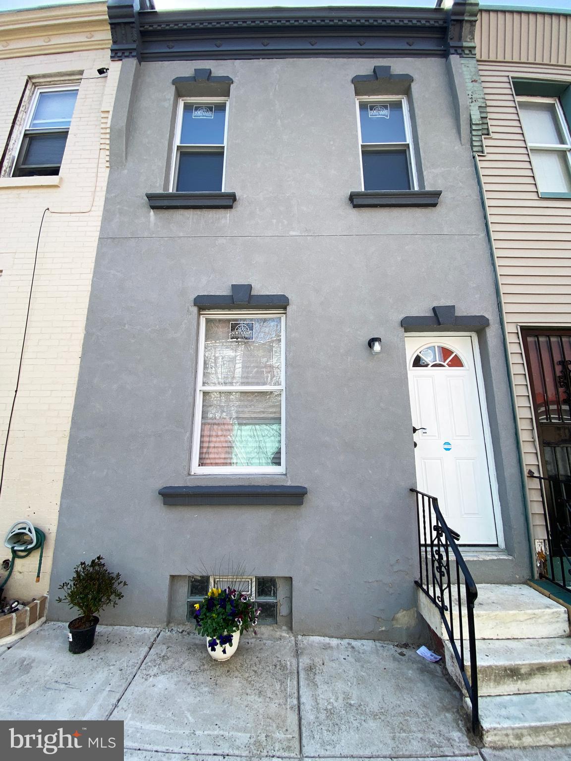 KENSINGTON - Residential