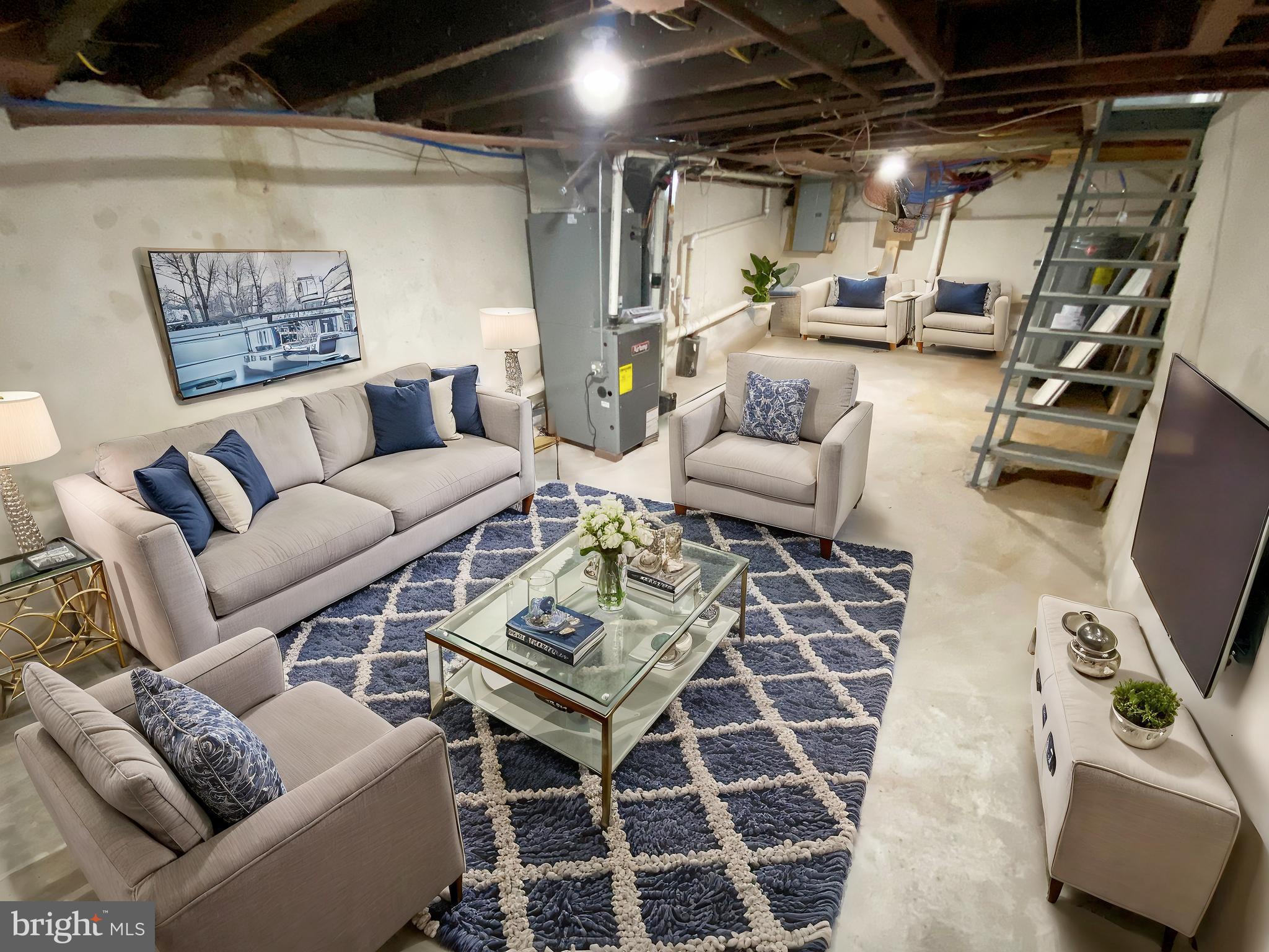 KENSINGTON - Residential