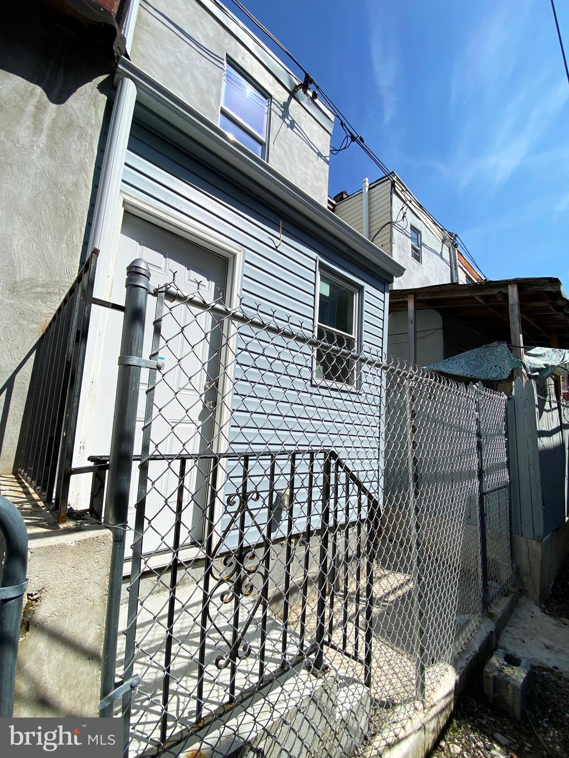 KENSINGTON - Residential