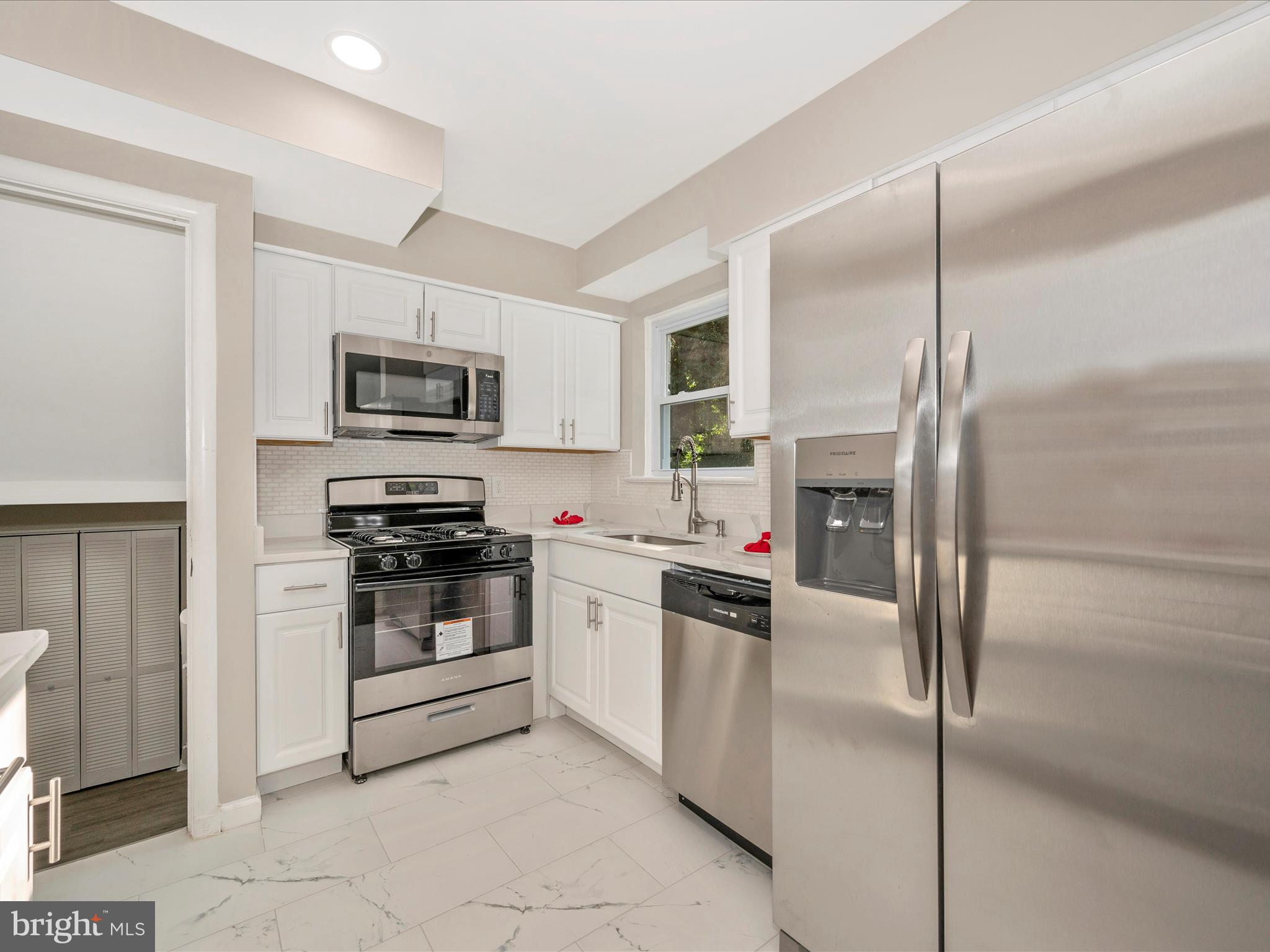 CONNECTICUT AVENUE ESTATES - Residential