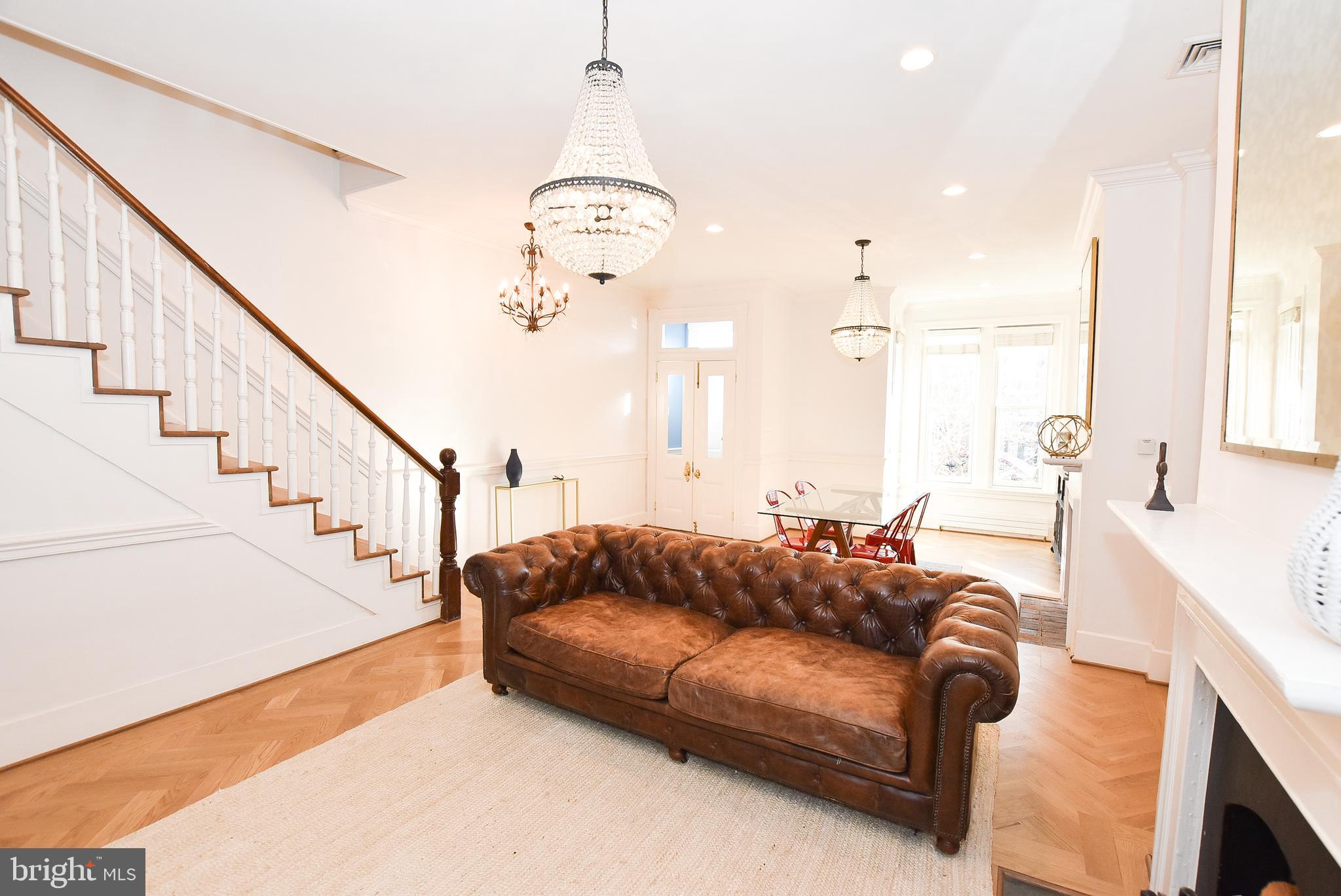 OLD TOWN ALEXANDRIA - Residential Lease