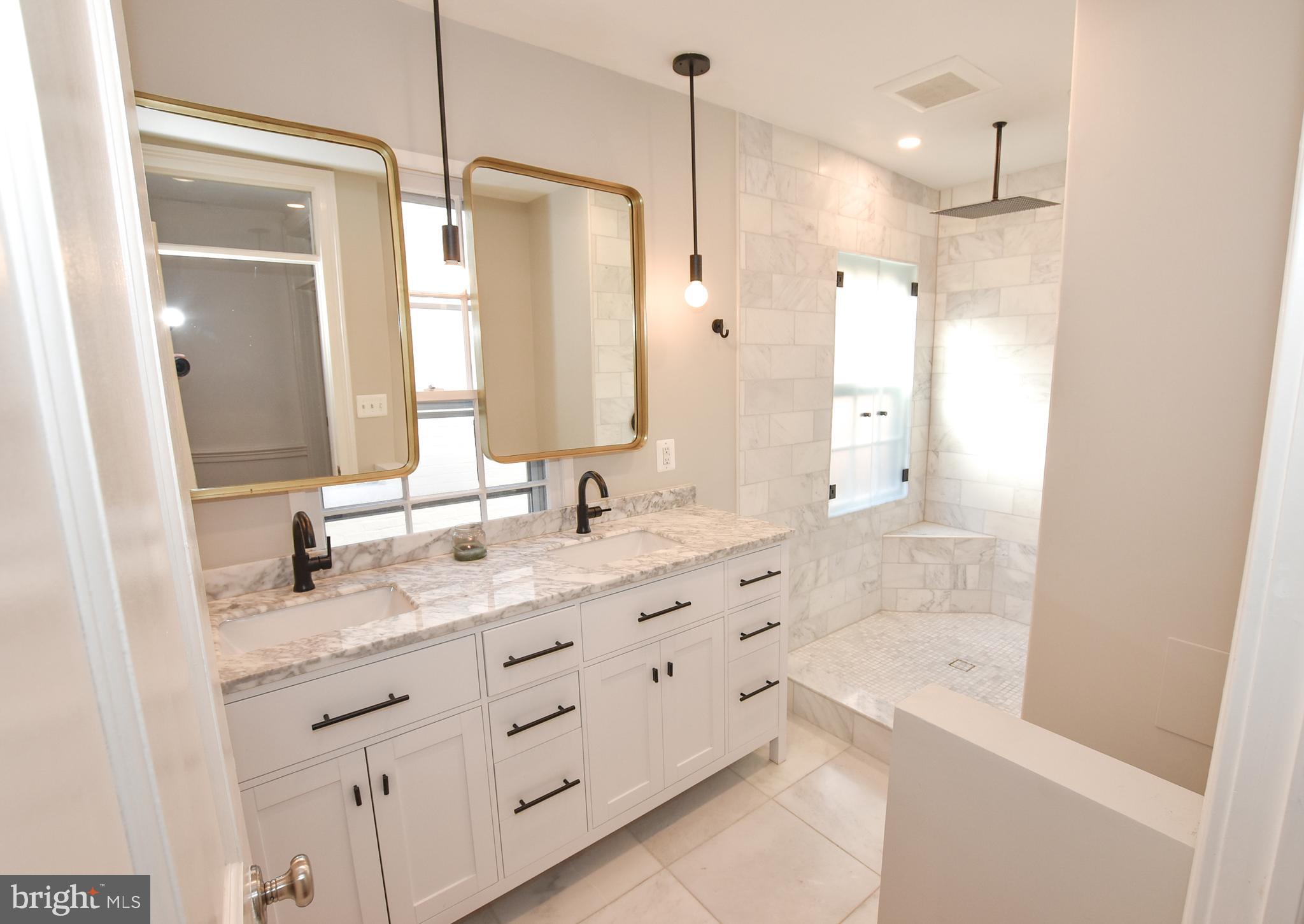 OLD TOWN ALEXANDRIA - Residential Lease