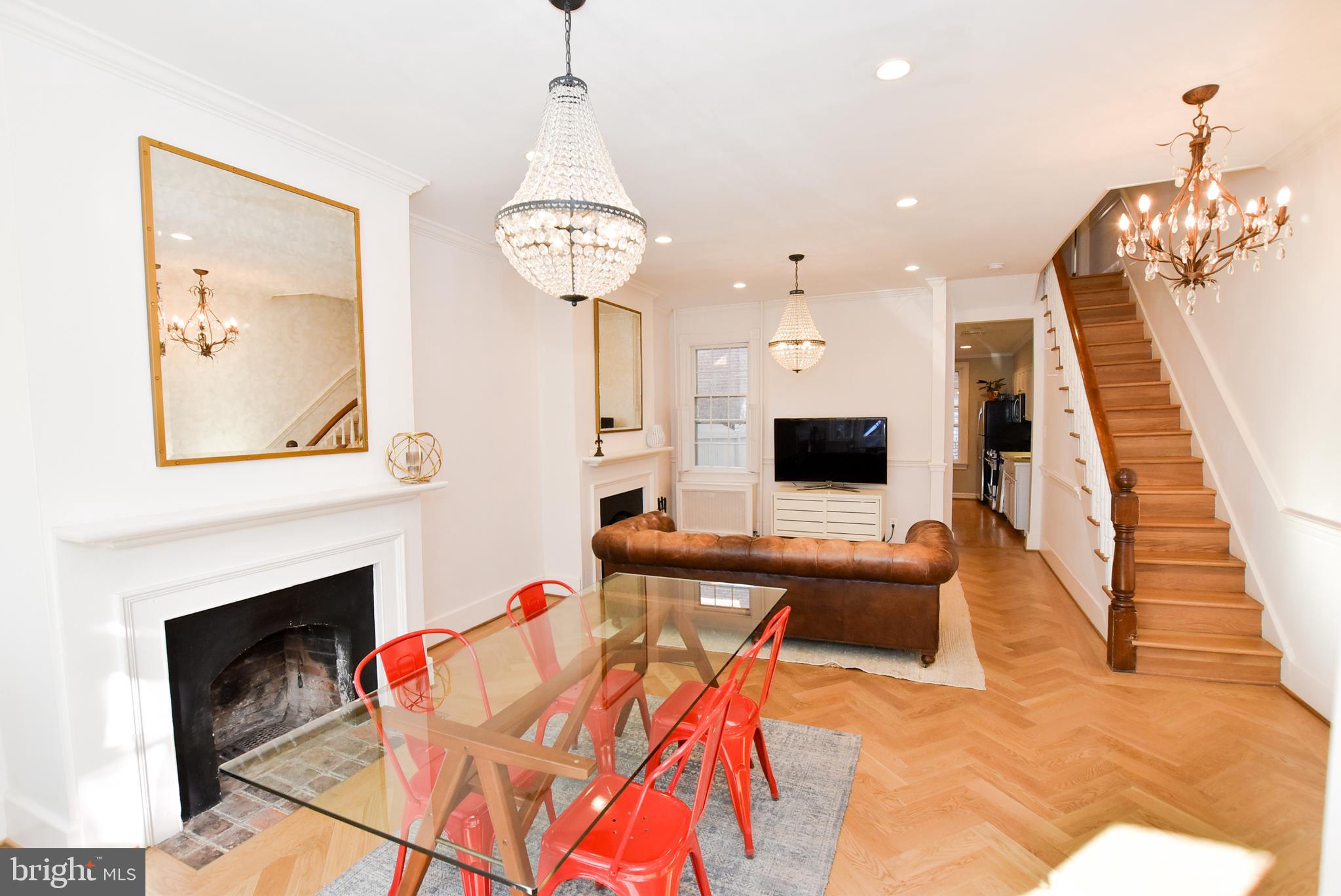 OLD TOWN ALEXANDRIA - Residential Lease