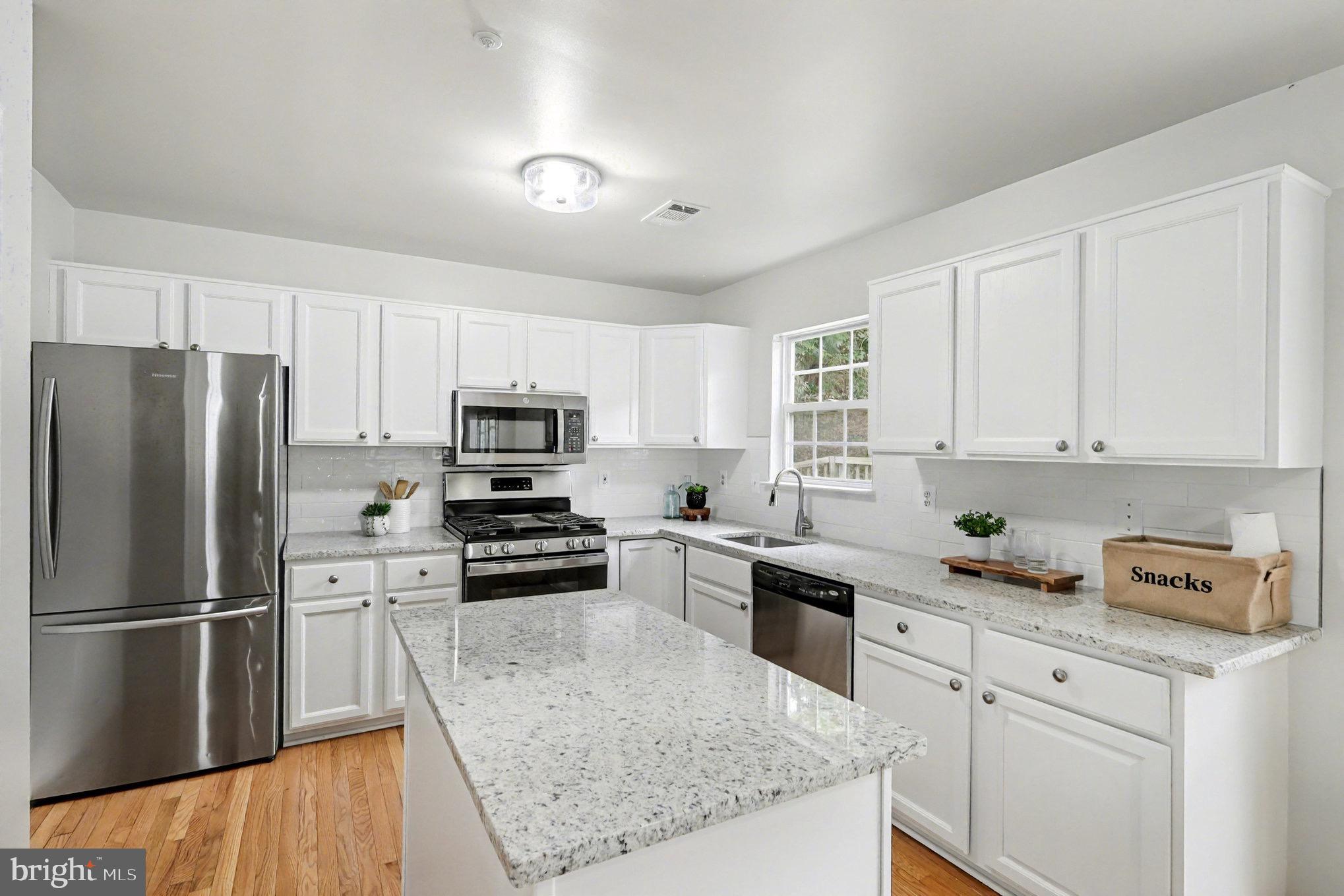 BARNABY VILLAGE - Residential