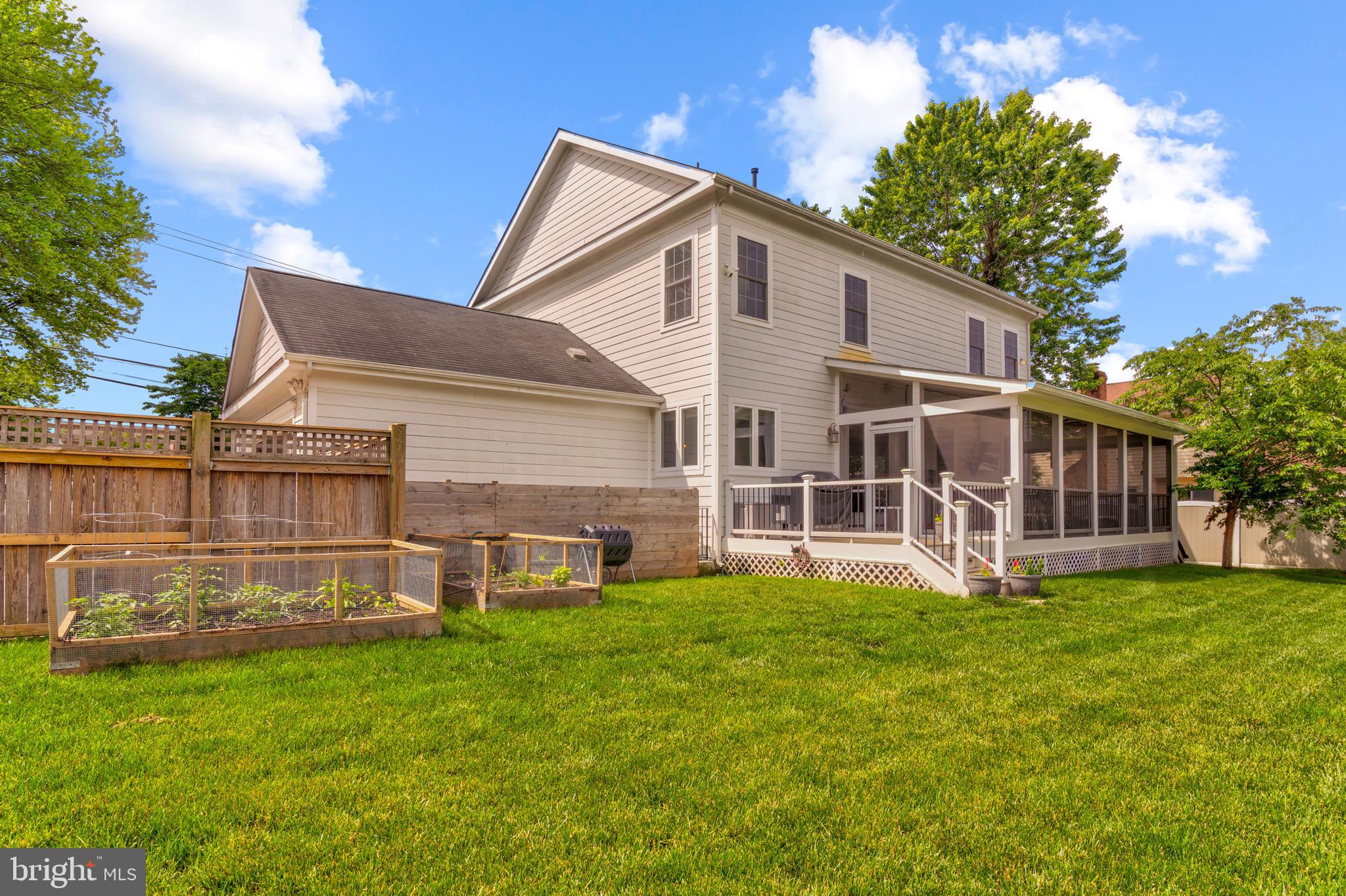 MAPLE GROVE ESTATES - Residential