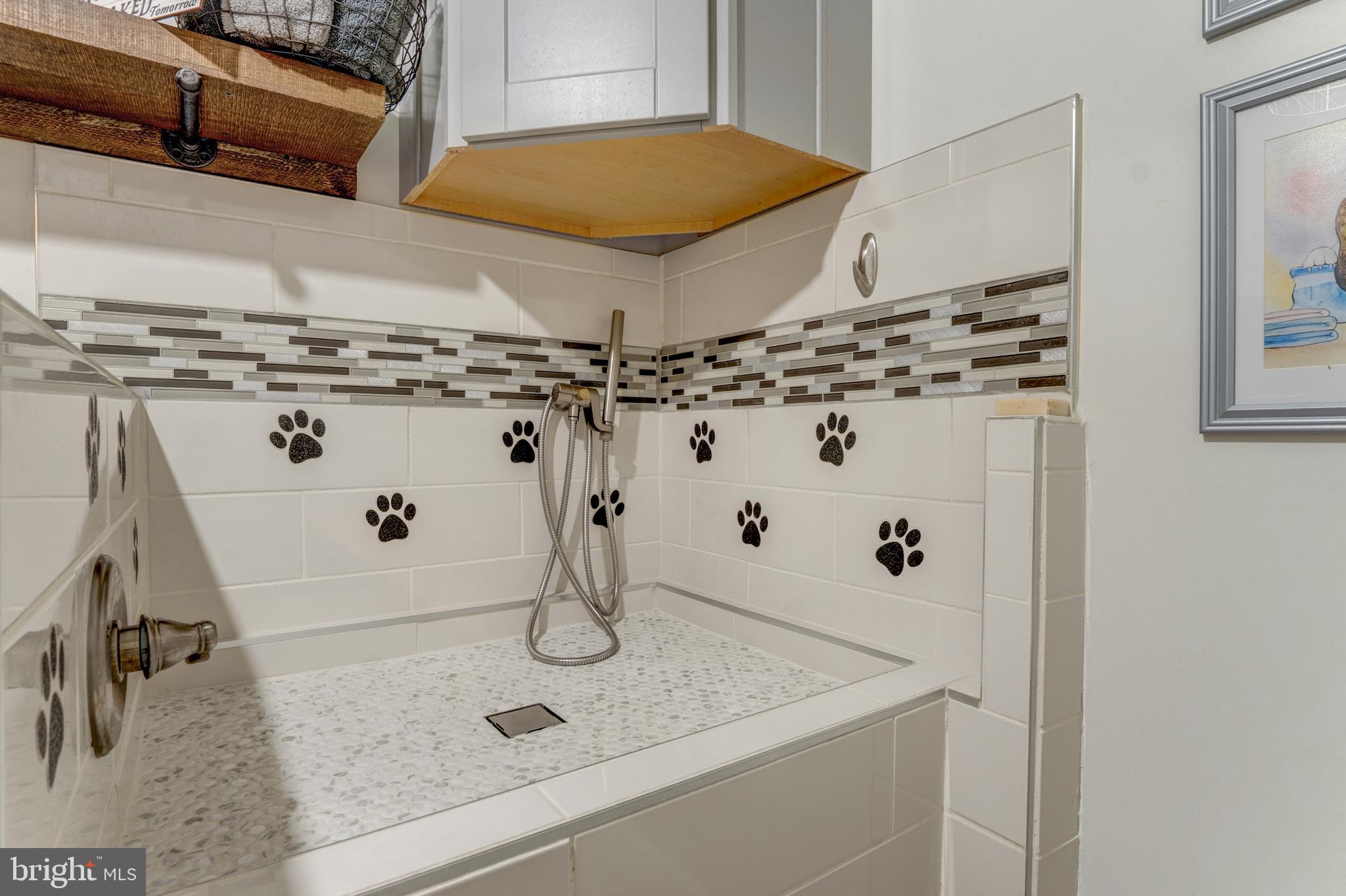 MAPLE GROVE ESTATES - Residential