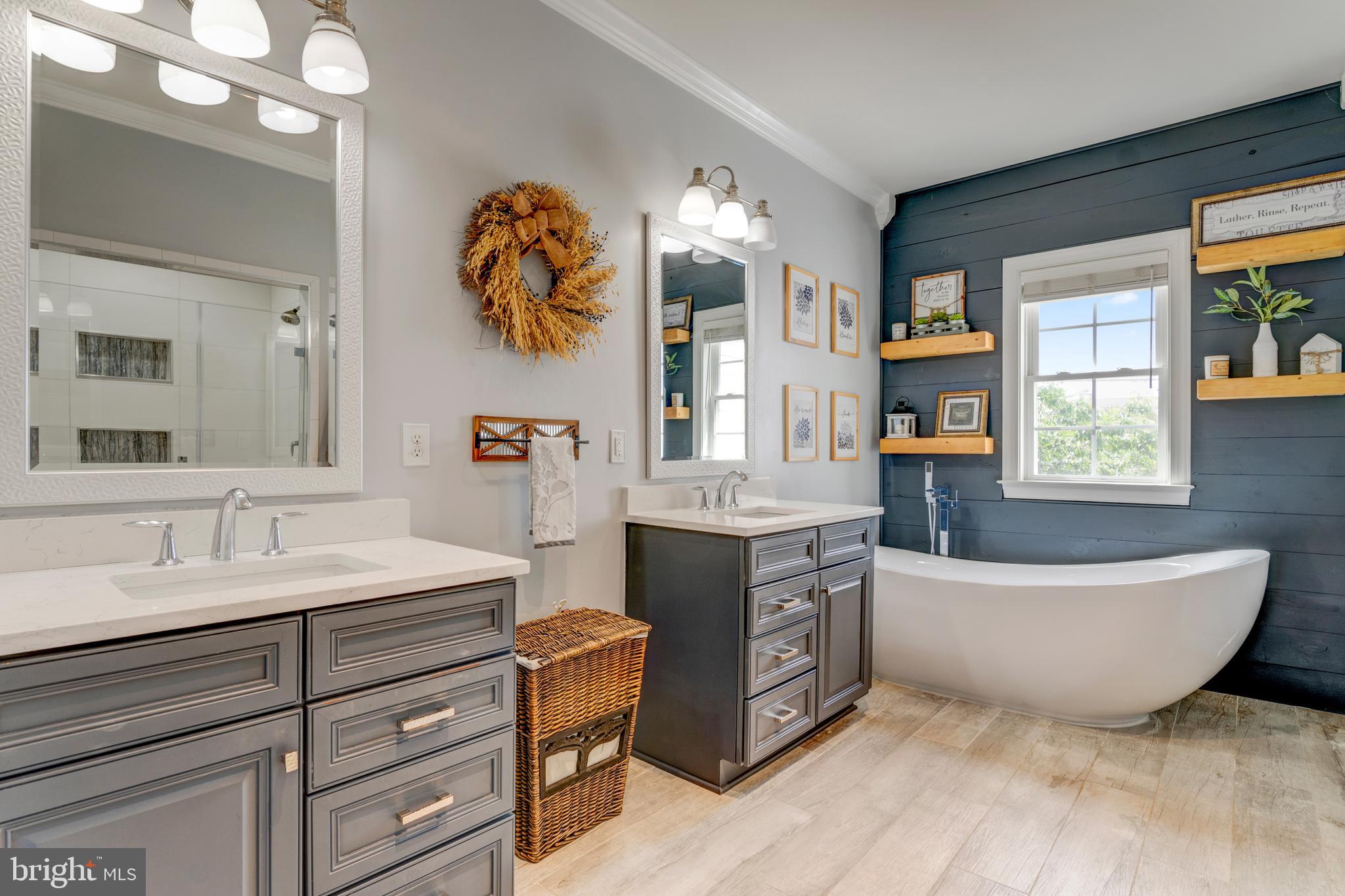 MAPLE GROVE ESTATES - Residential