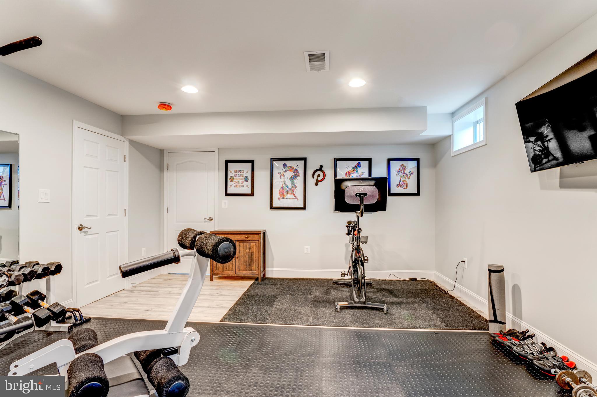 MAPLE GROVE ESTATES - Residential