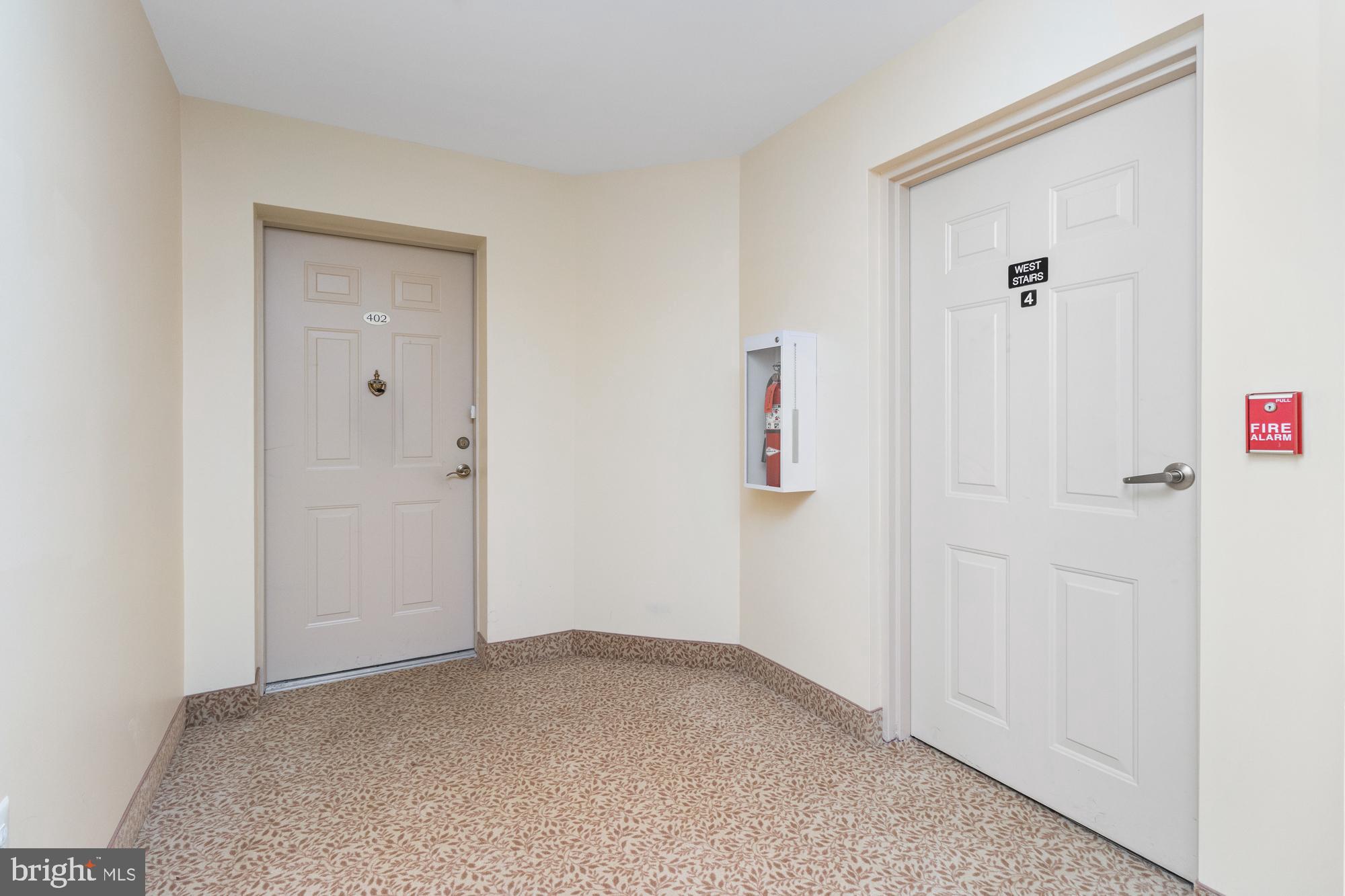 STRAFFAN - Residential