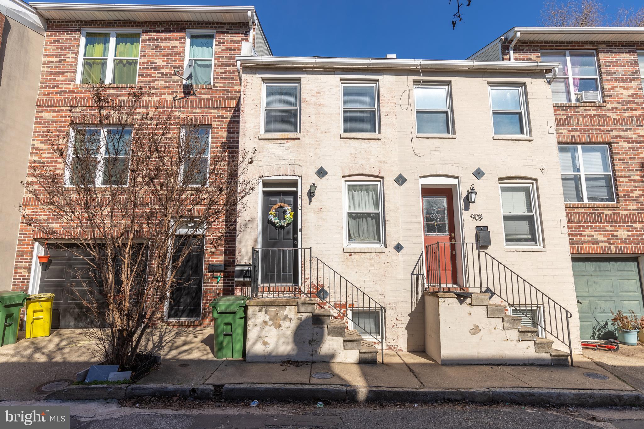 WASHINGTON VILLAGE - Residential