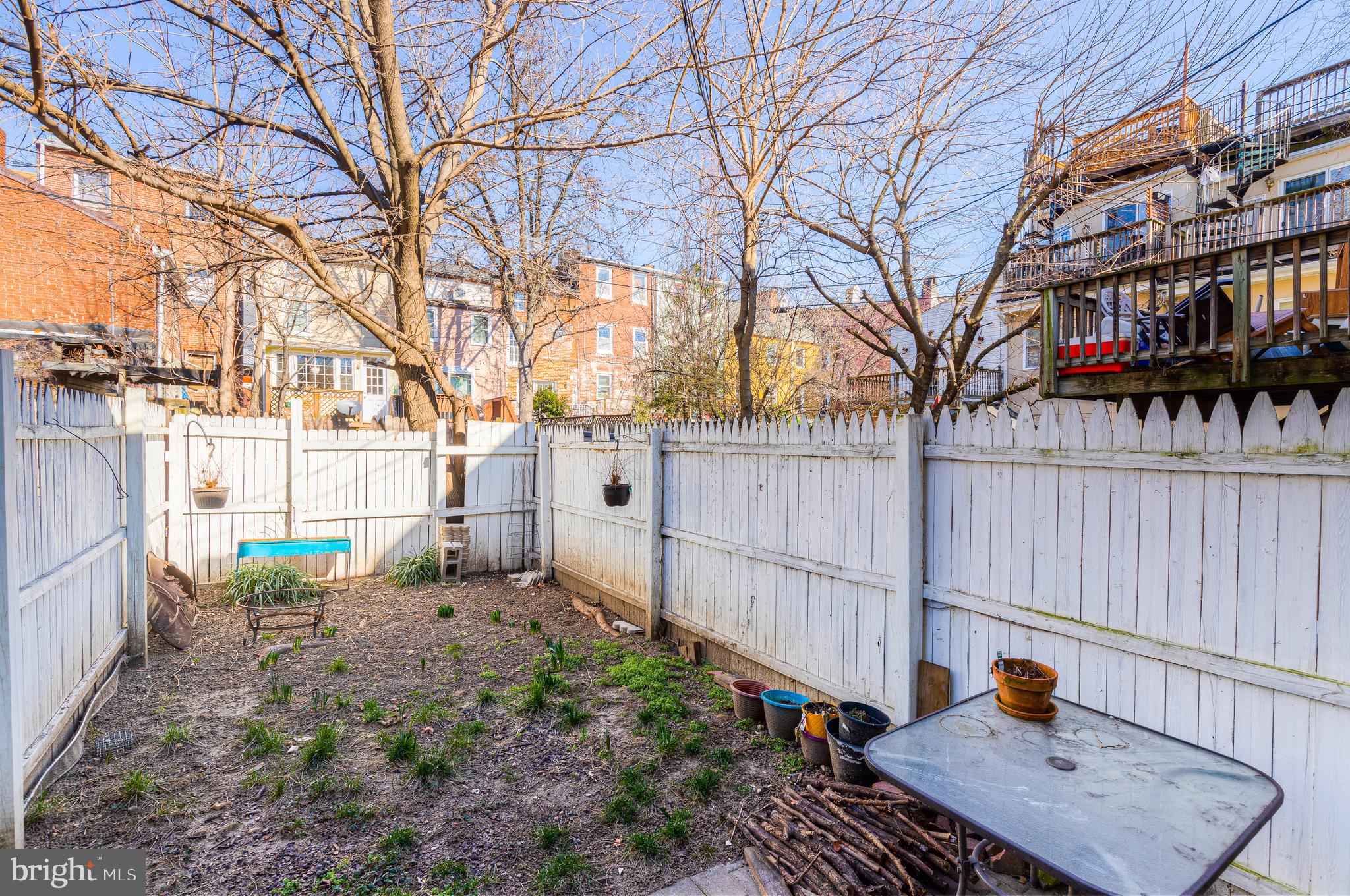 WASHINGTON VILLAGE - Residential