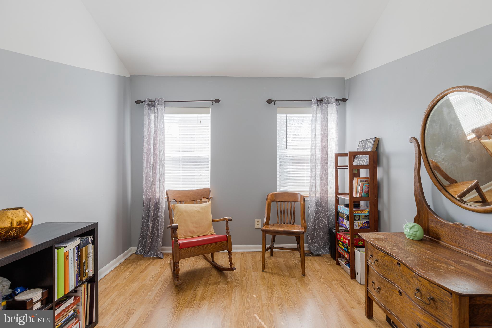 WASHINGTON VILLAGE - Residential