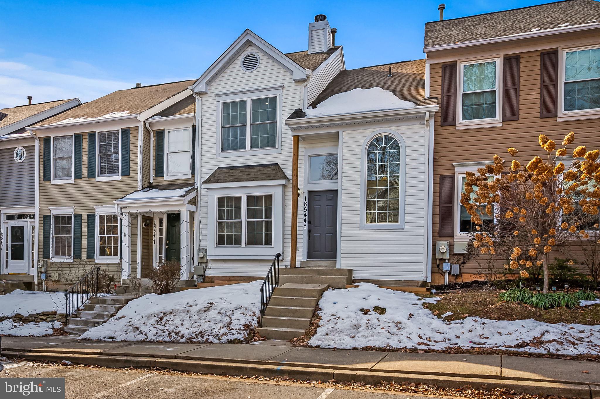 FLOWER HILL - Residential