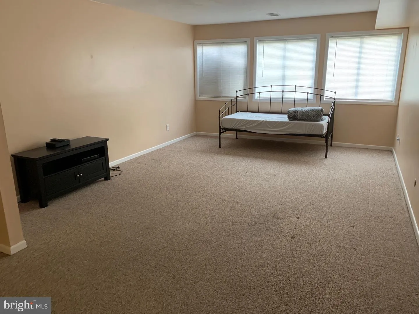 Hightstown, New Jersey 08520, United States, ,1 BathroomBathrooms,Residential,Active,148379