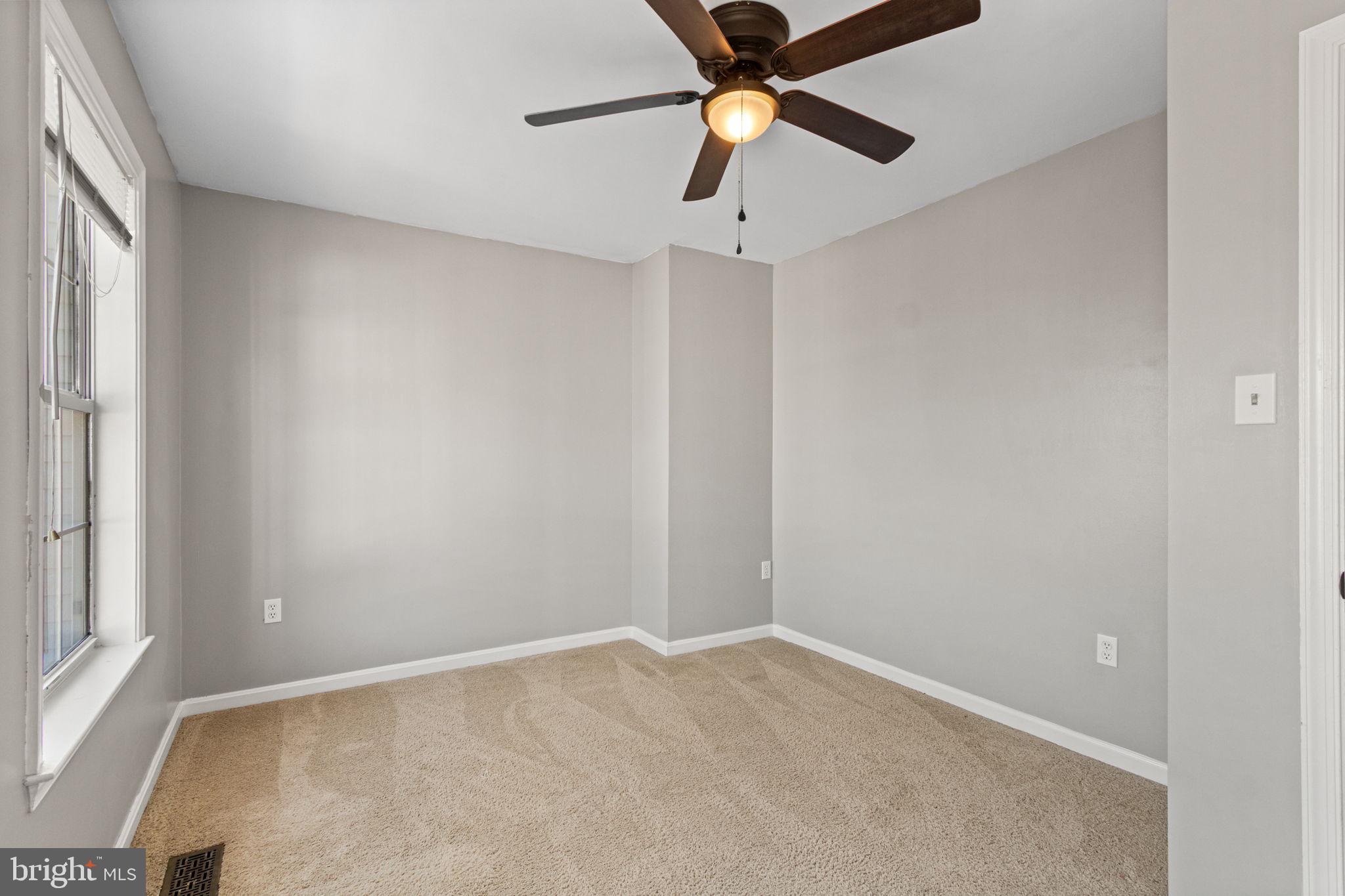 SUNNINGDALE MEADOWS - Residential