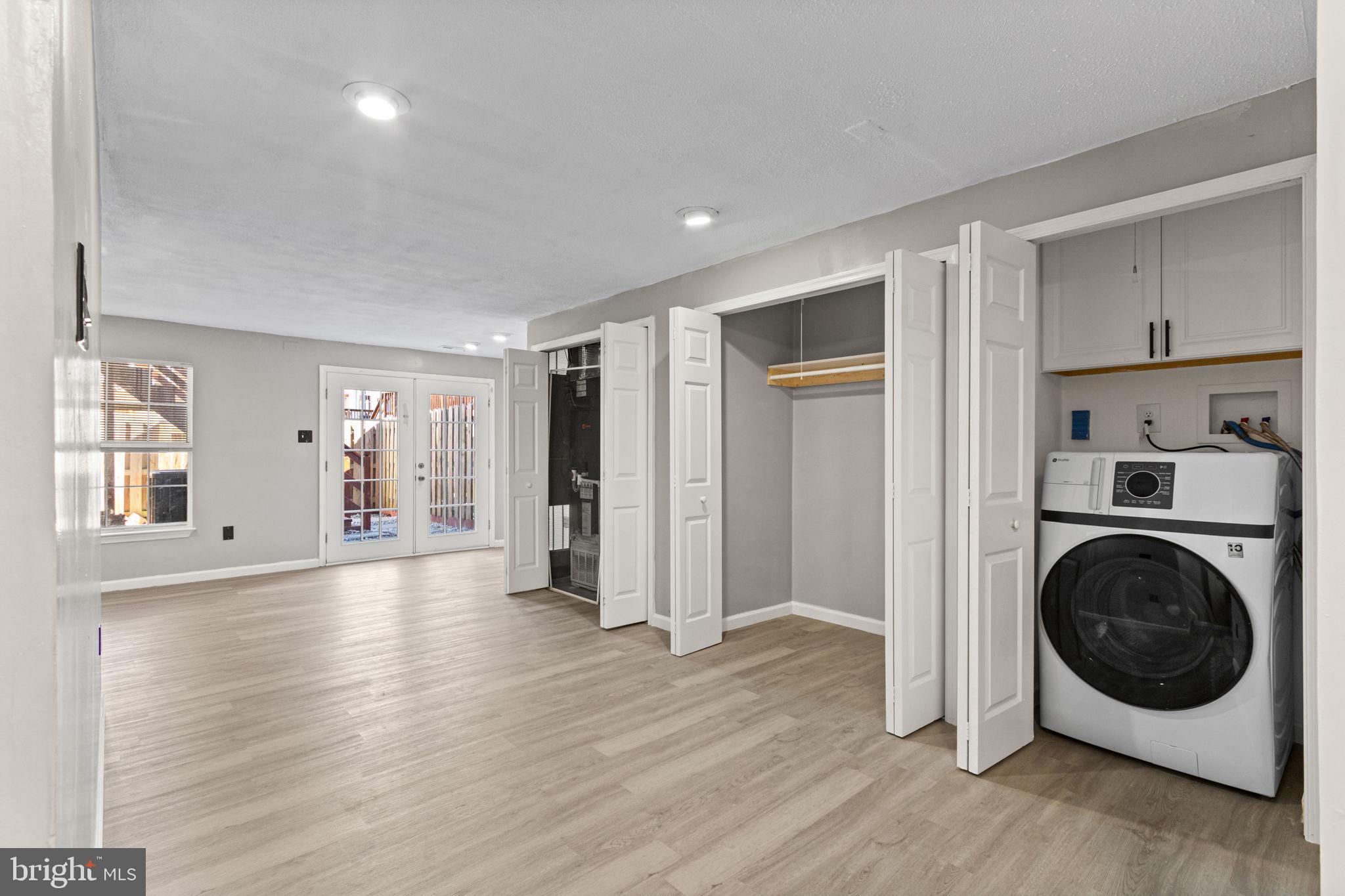 SUNNINGDALE MEADOWS - Residential