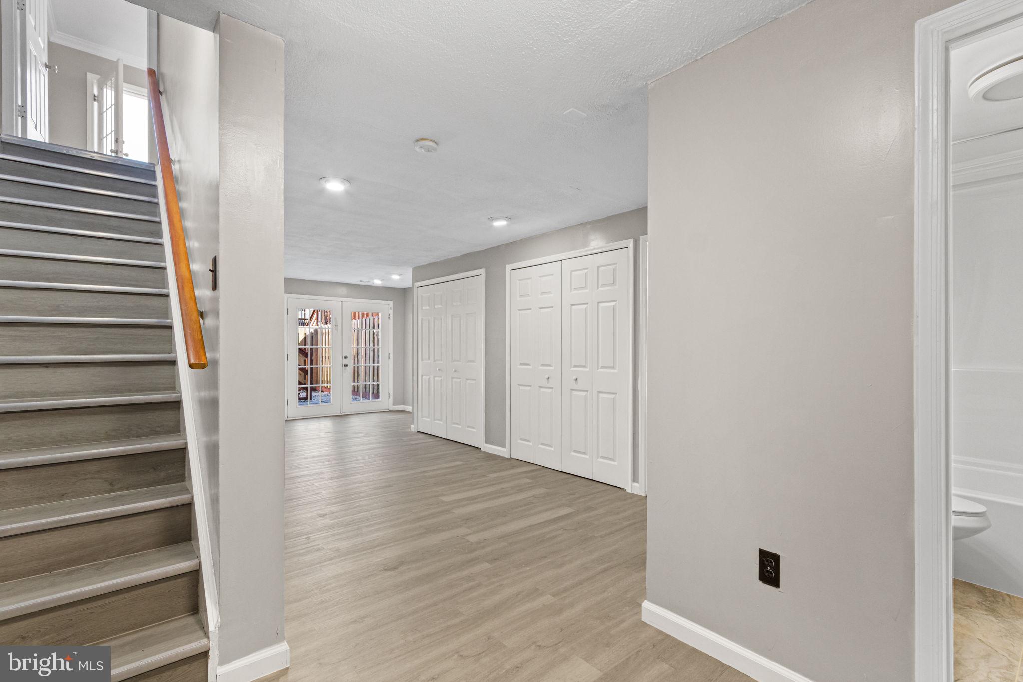 SUNNINGDALE MEADOWS - Residential