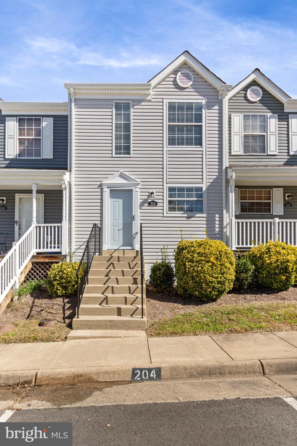 204 WESTMINSTER LANE