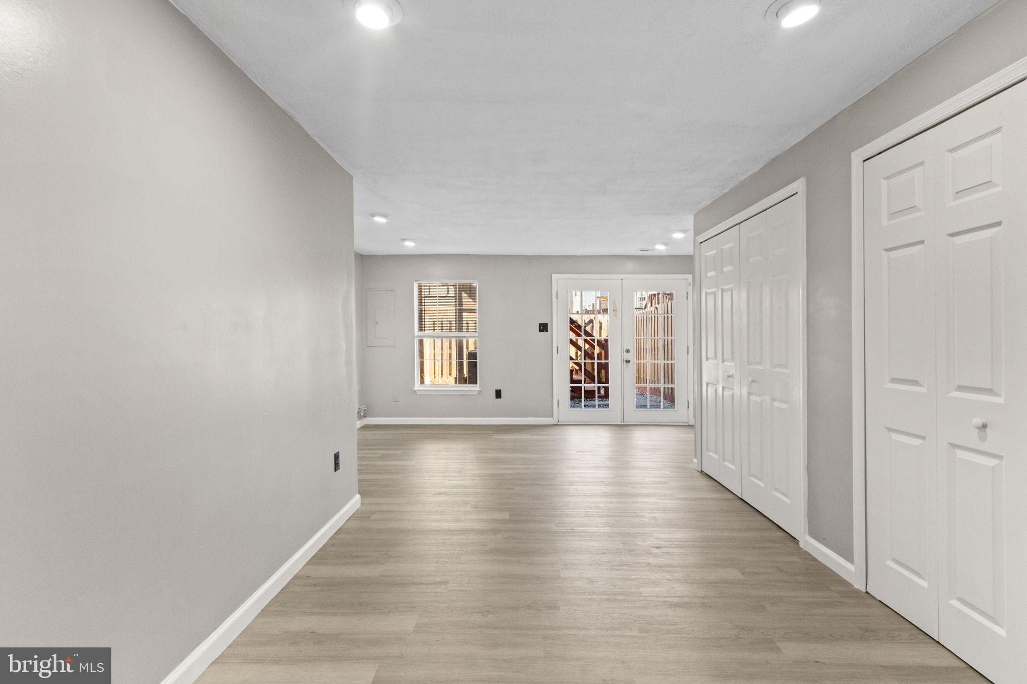 SUNNINGDALE MEADOWS - Residential