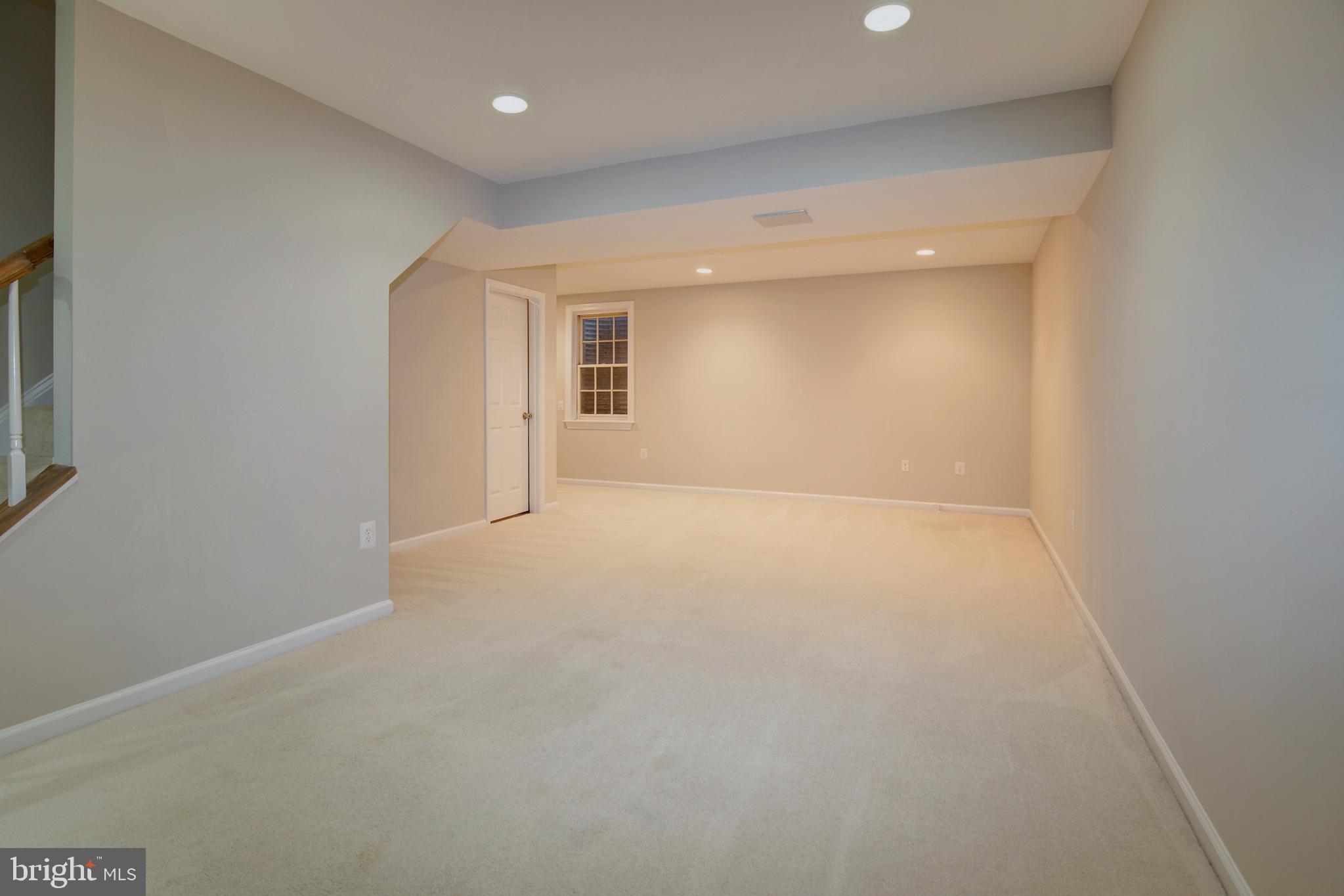 WOODSTREAM - Residential Lease