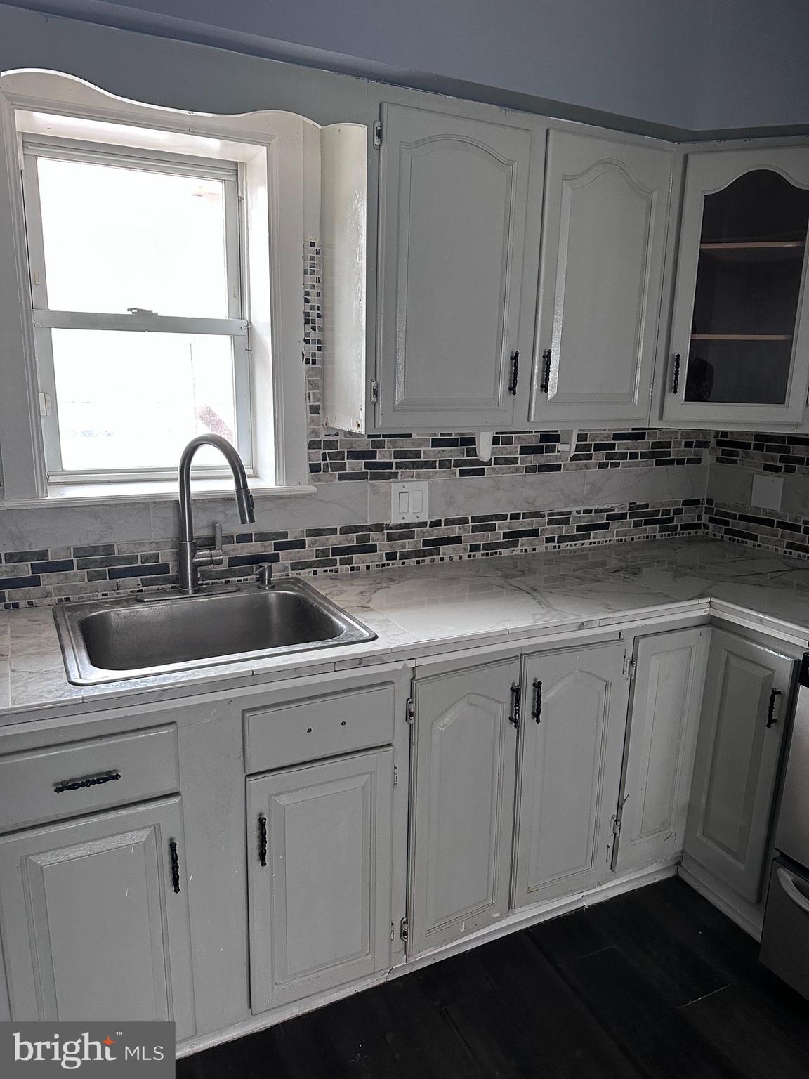 HOLMESBURG - Residential Lease