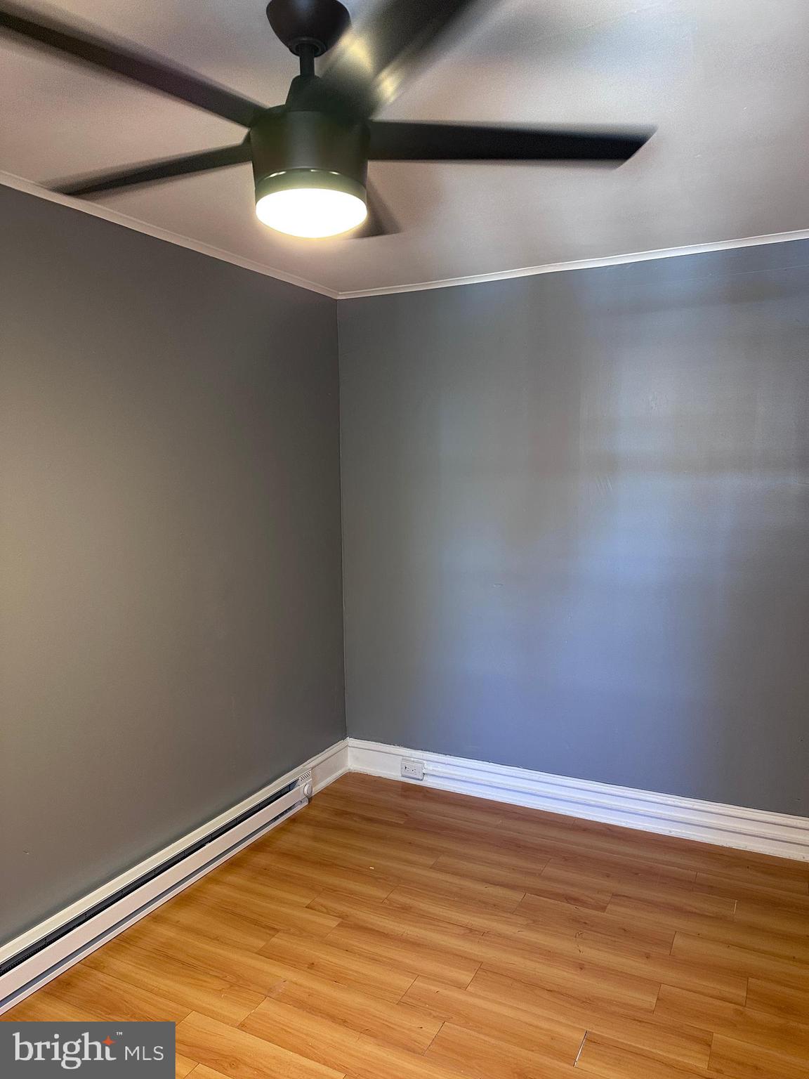 HOLMESBURG - Residential Lease