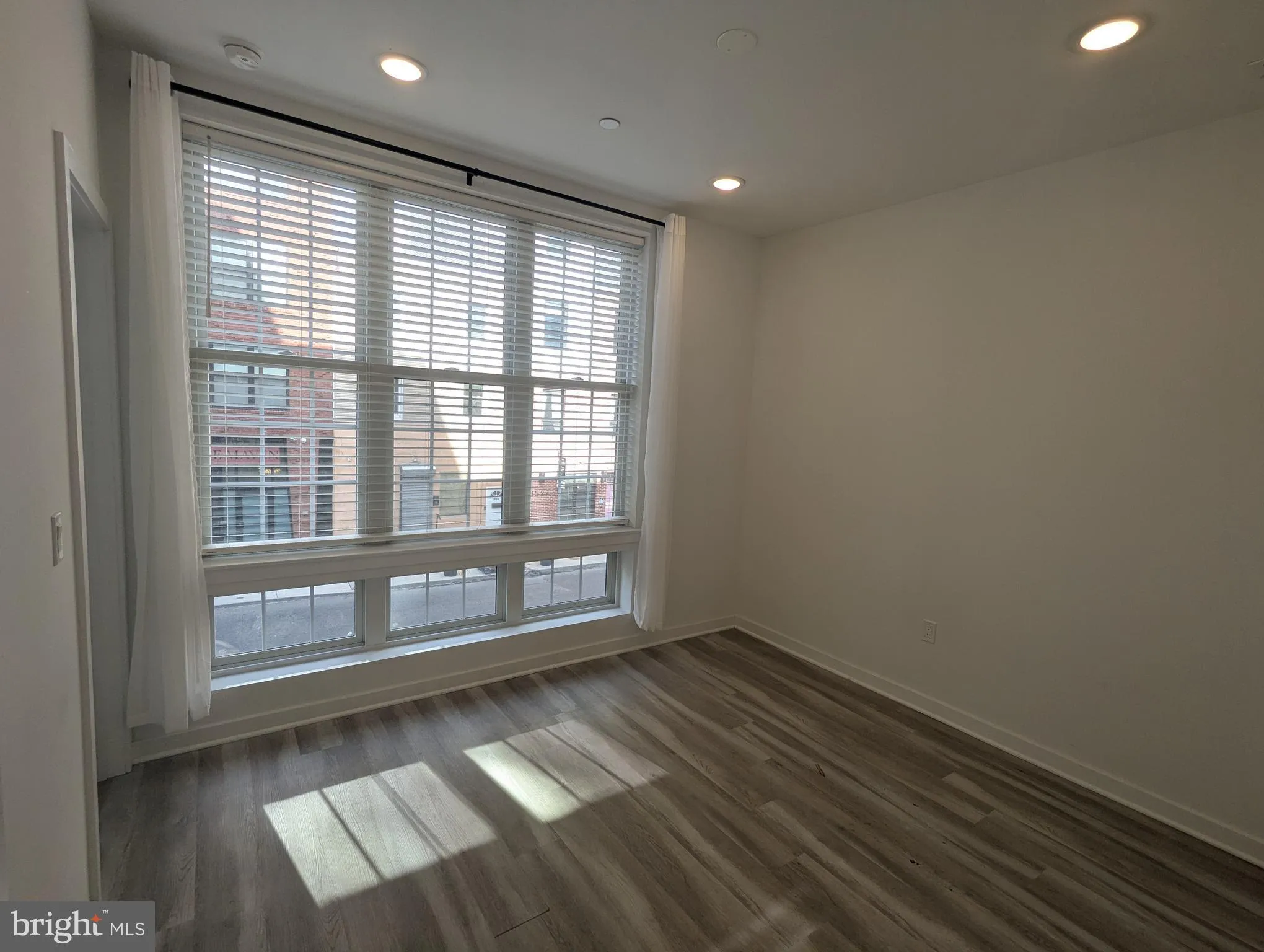 Philadelphia, Pennsylvania 19130, United States, 2 Bedrooms Bedrooms, ,2 BathroomsBathrooms,Residential,Active,80776