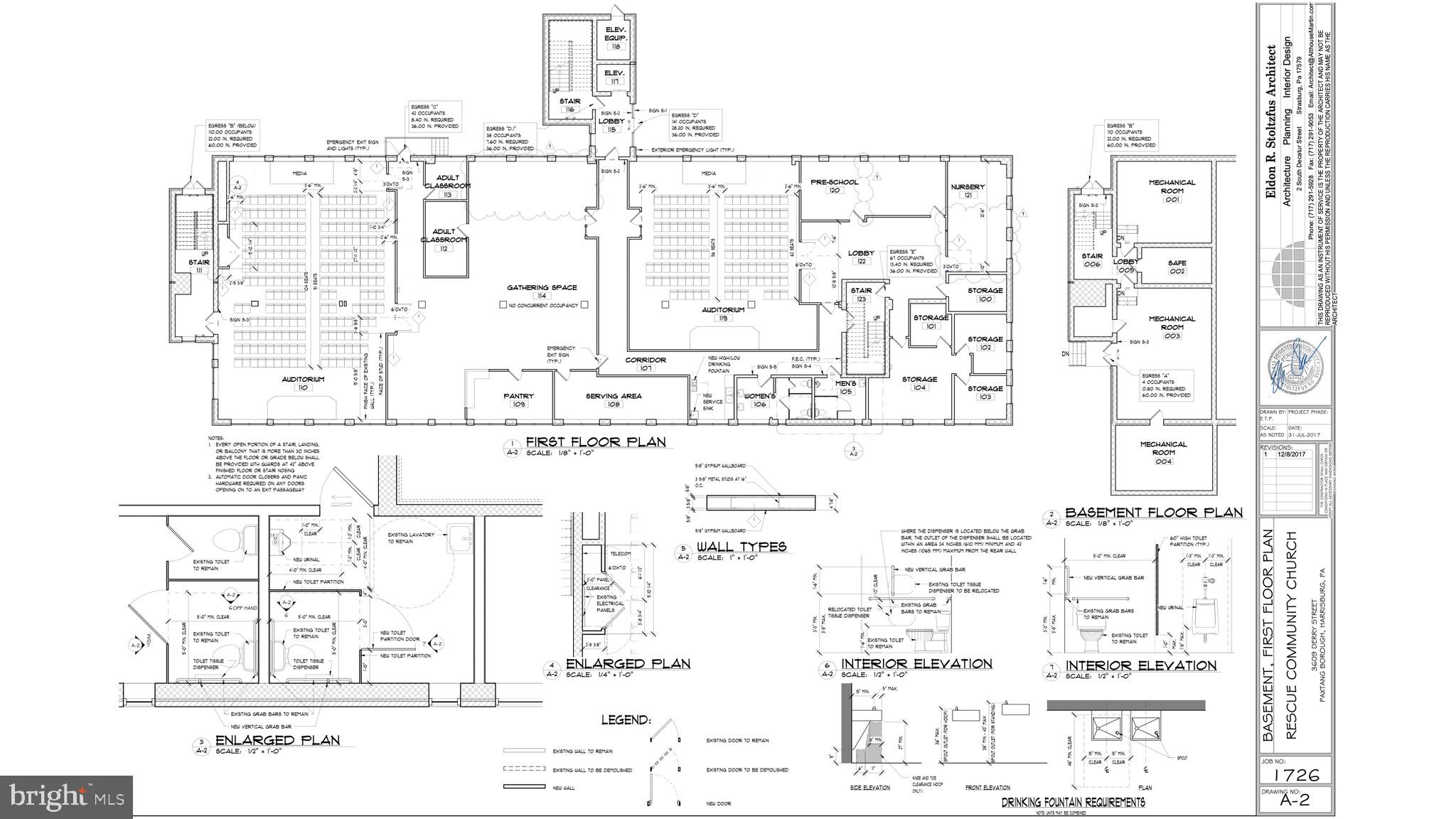 Main image without alt text