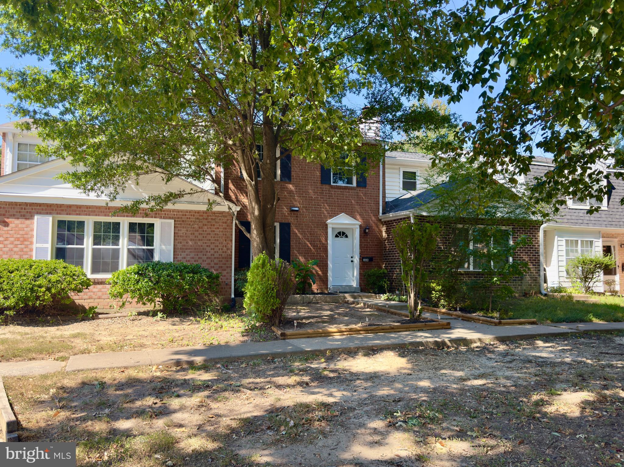 PORT O DUMFRIES - Residential Lease